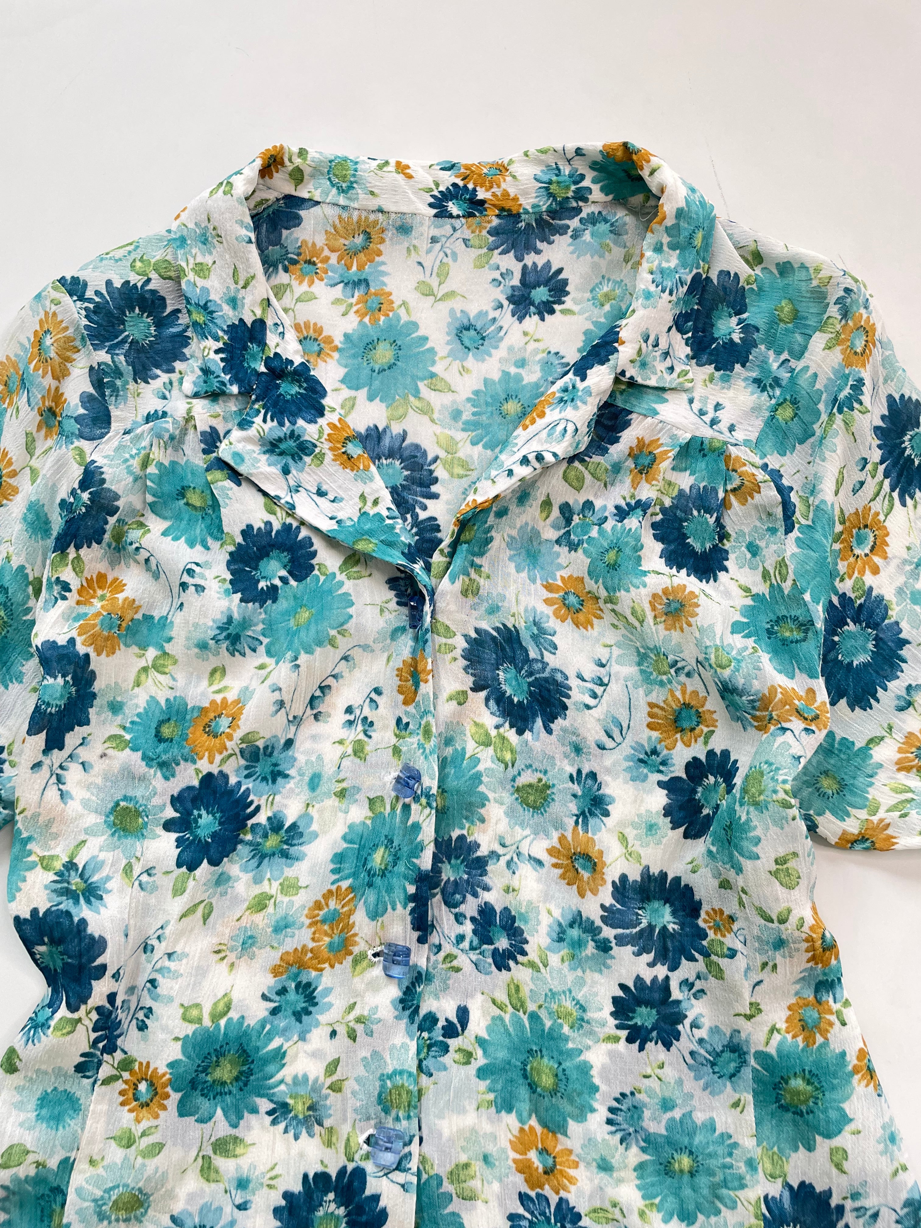 Sheer Floral Shirt-Bust 38 - Image 2