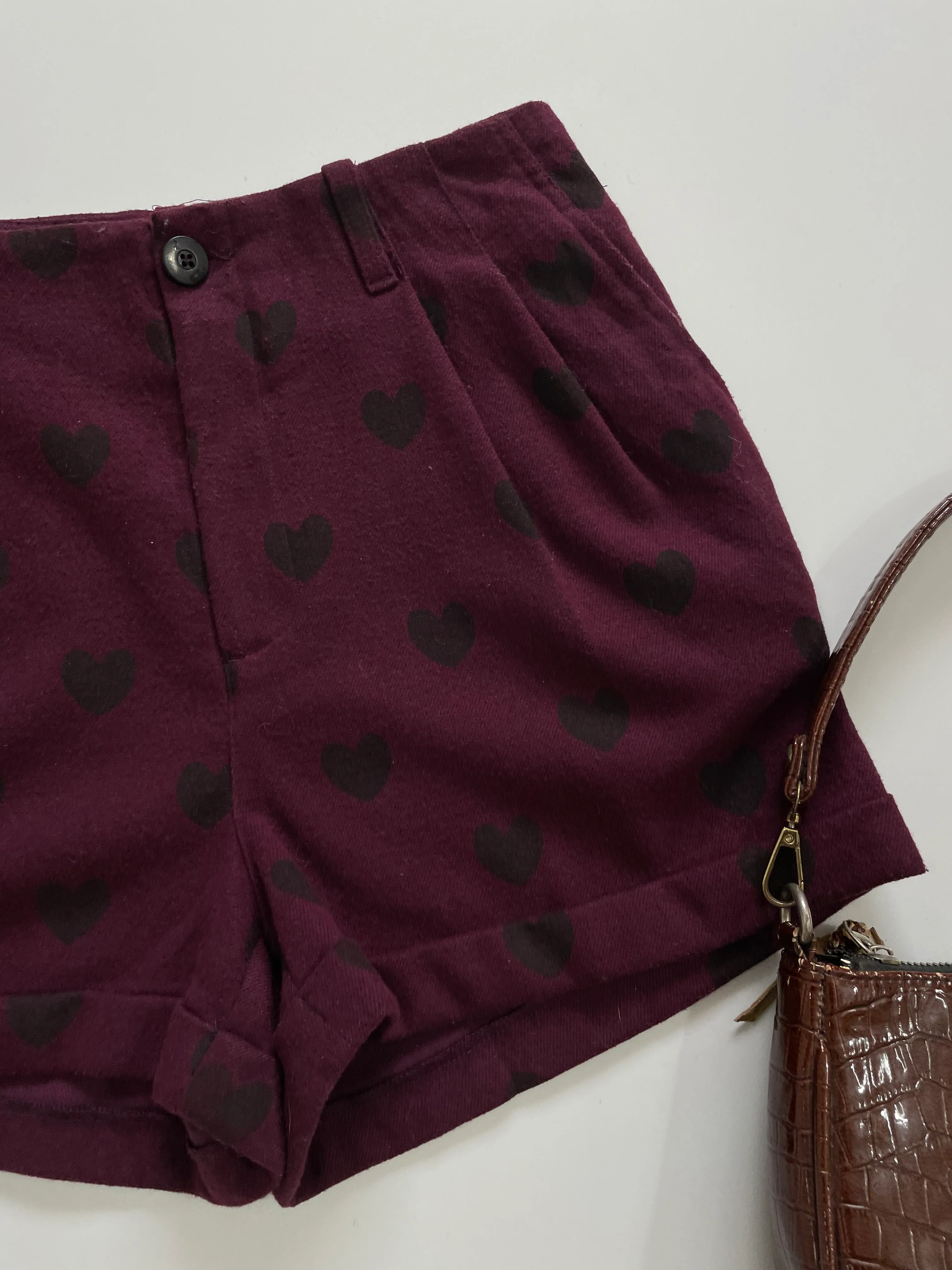 H&m Hearts Shorts-Waist 26 - Image 3