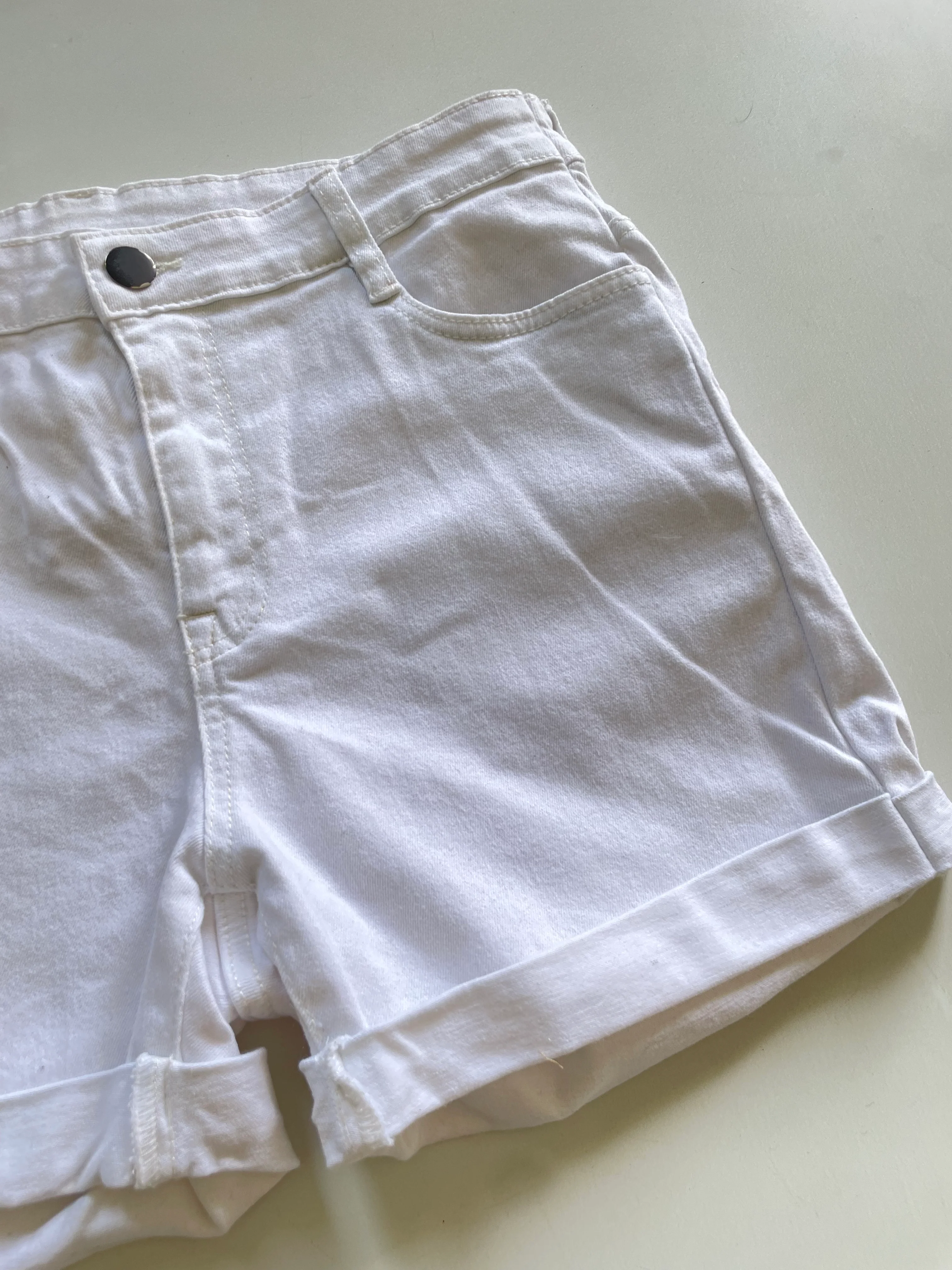 Shorts-Waist 28 - Image 3