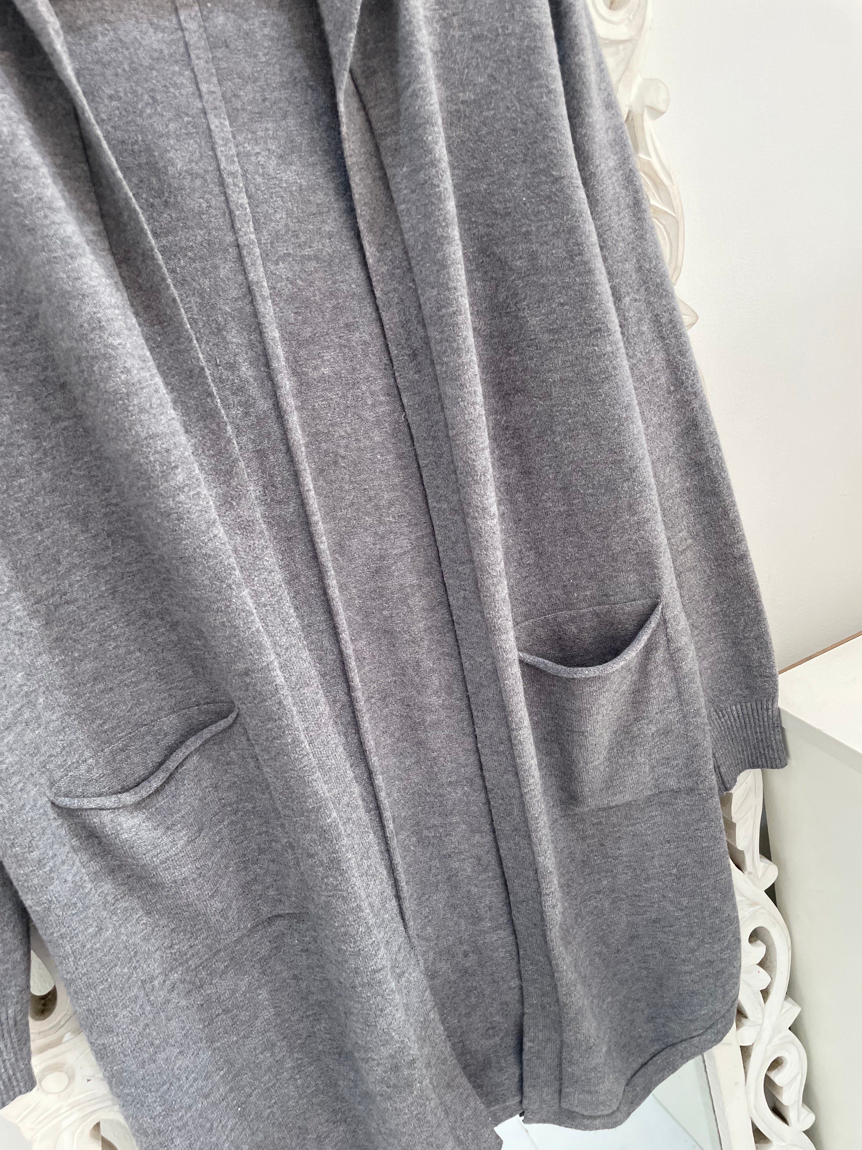 Hooded Shrug- Bust 38 - Image 3