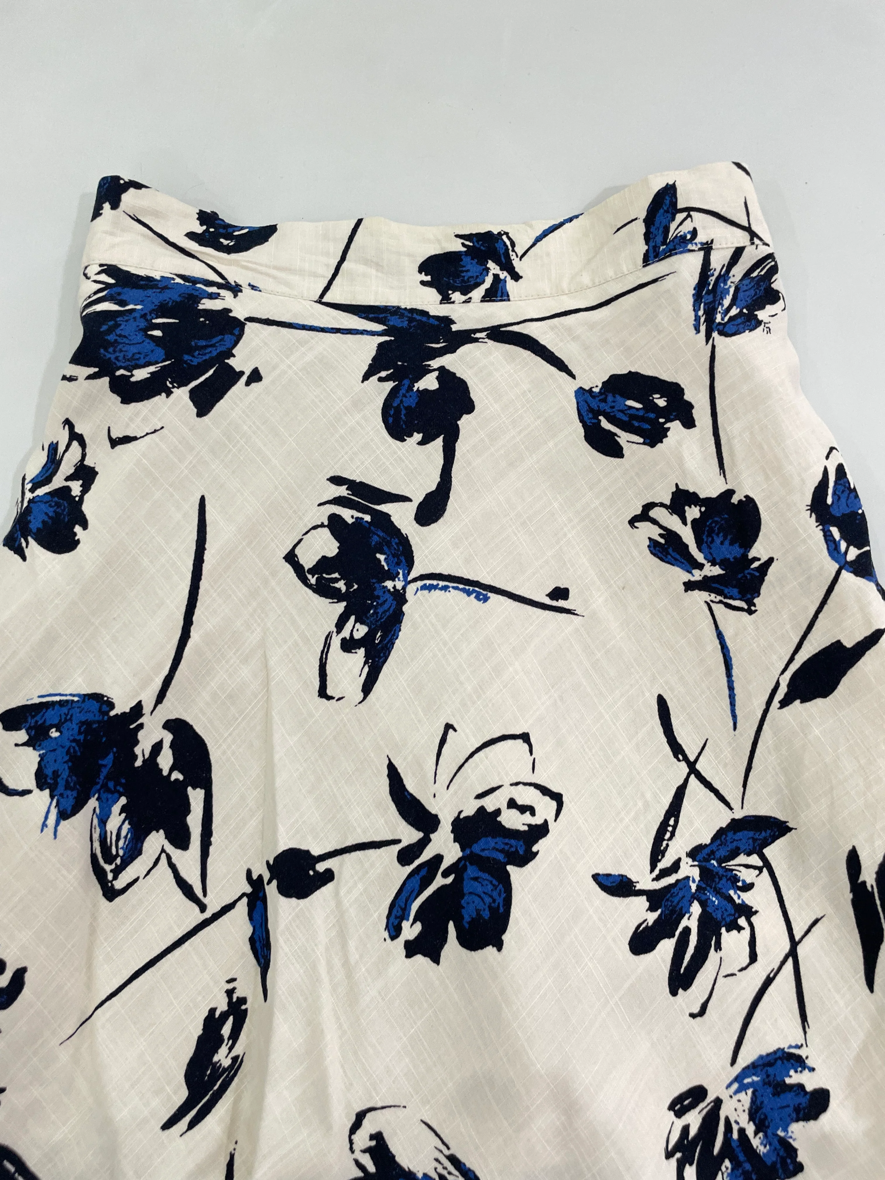Skirt-Waist 38 - Image 2