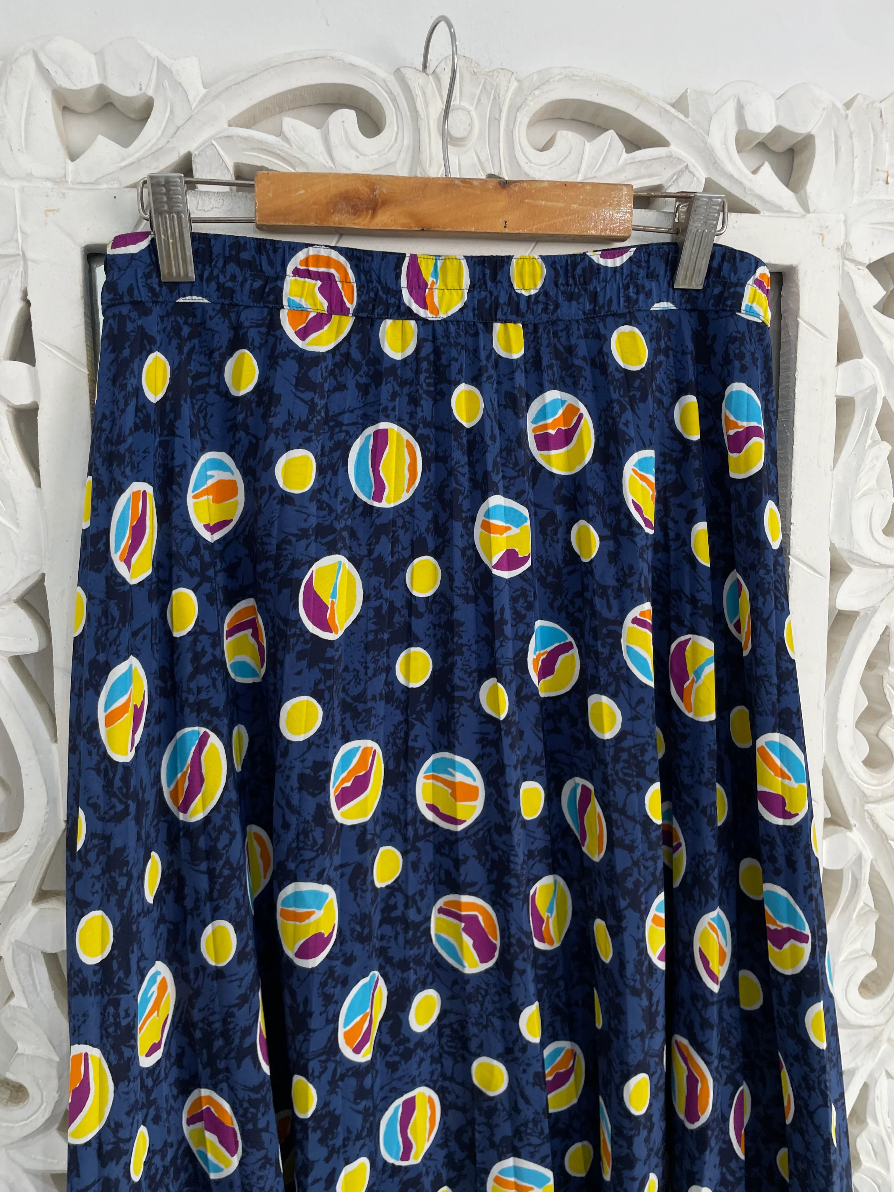 Skirt-Waist 28 to 34 - Image 2