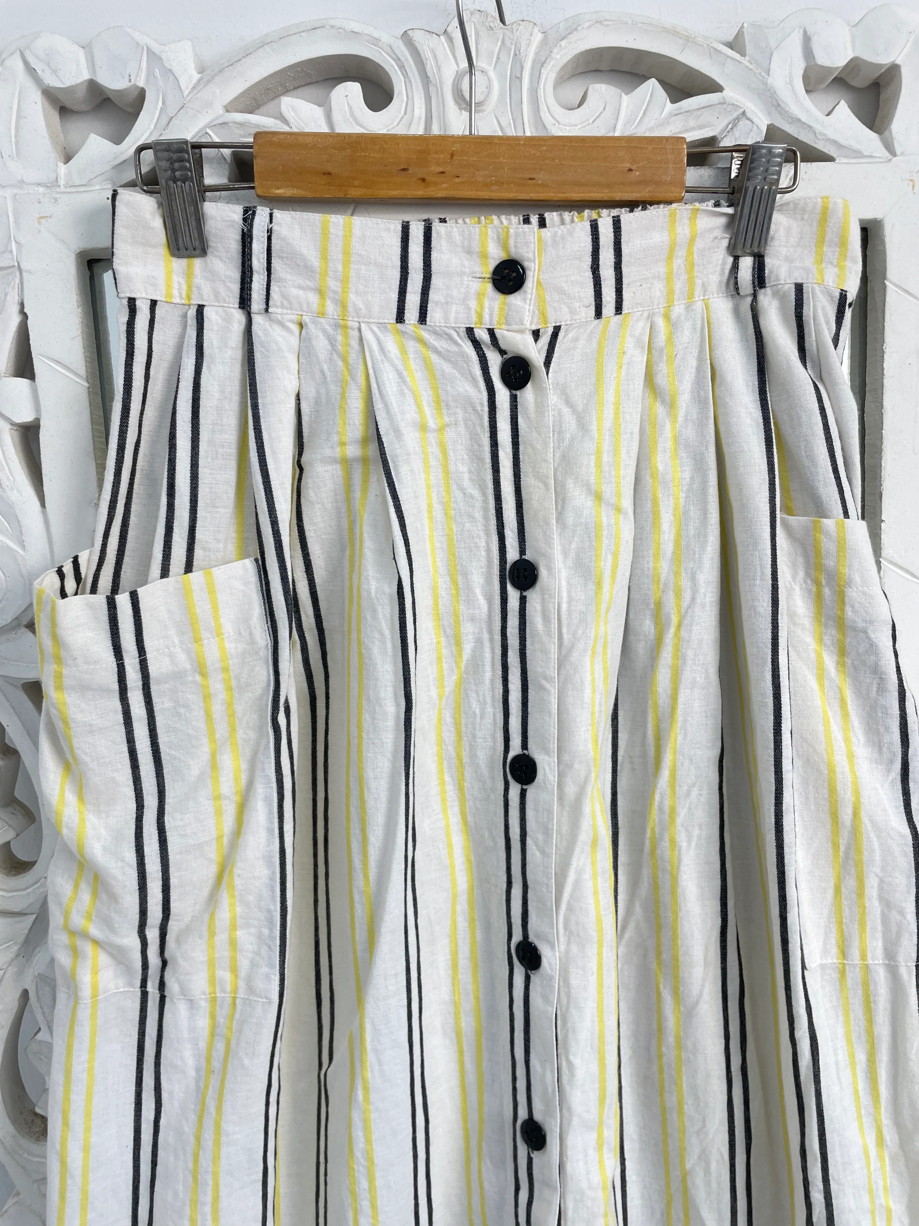 Linen Skirt-Waist 28 to 32 - Image 2