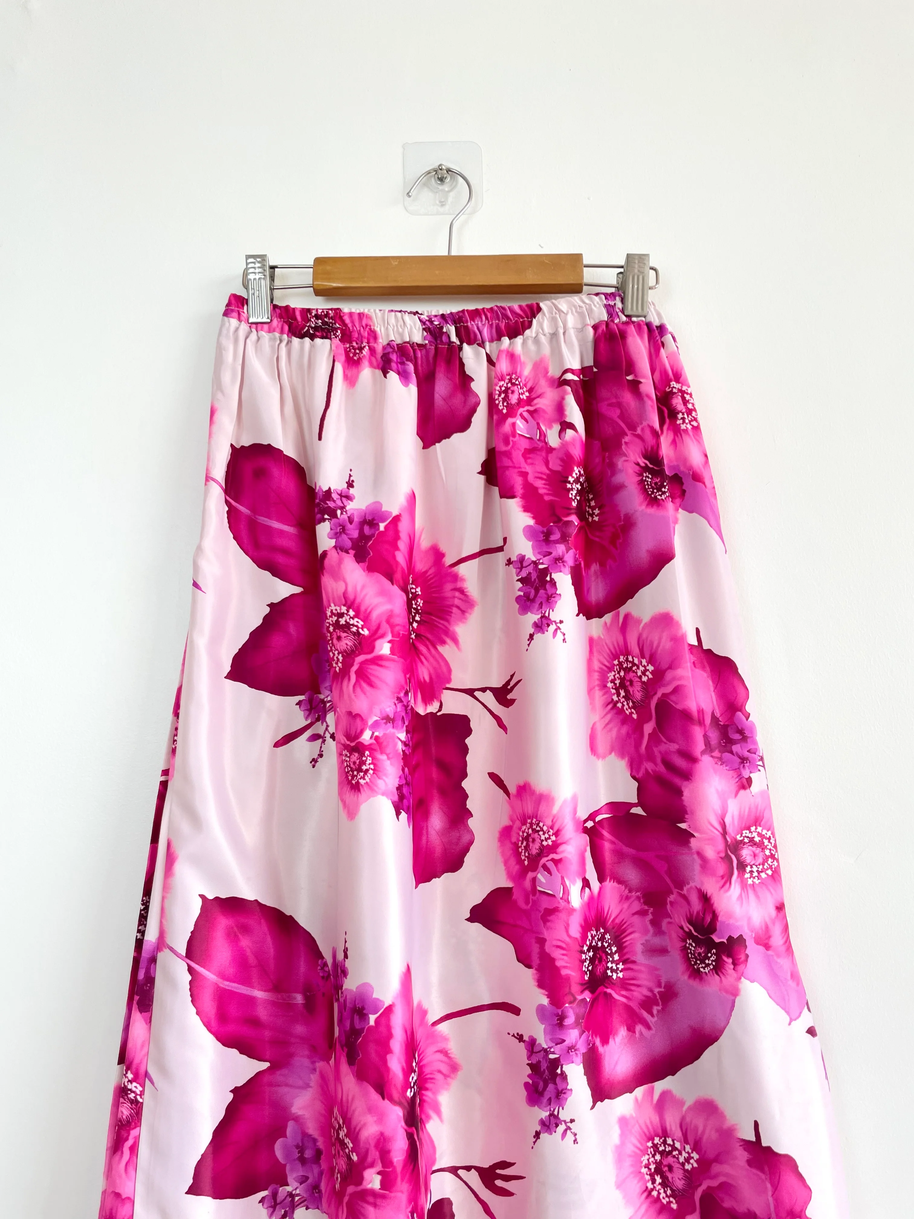 Floral Satin Long Skirt-Waist 32 to 36 - Image 2