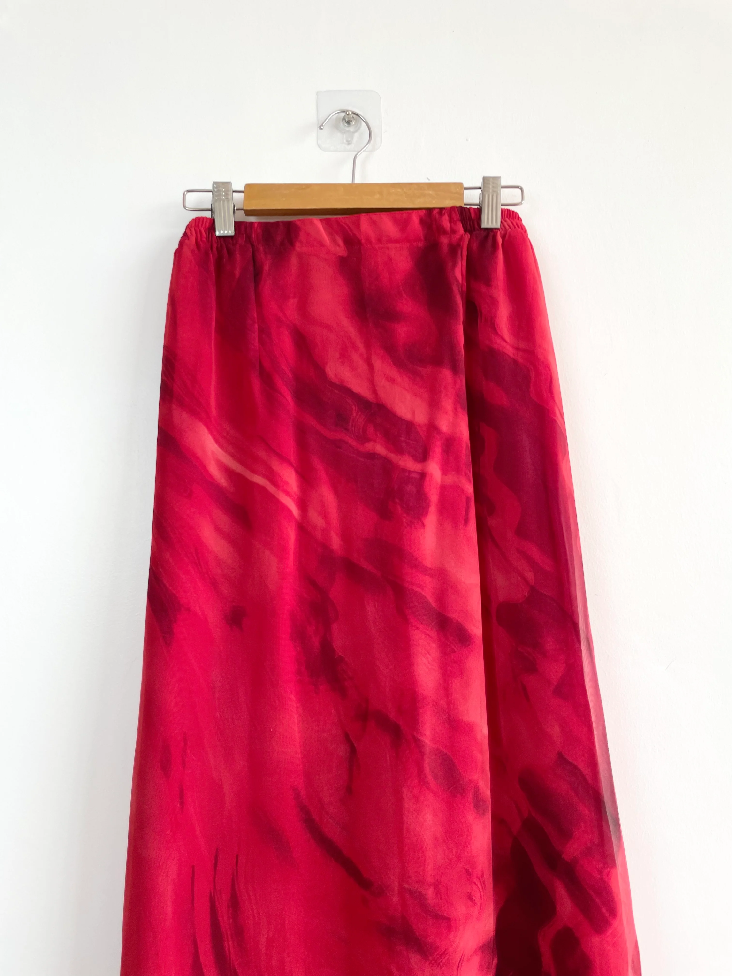 Red Hues Skirt-Waist 30 to 32 - Image 2