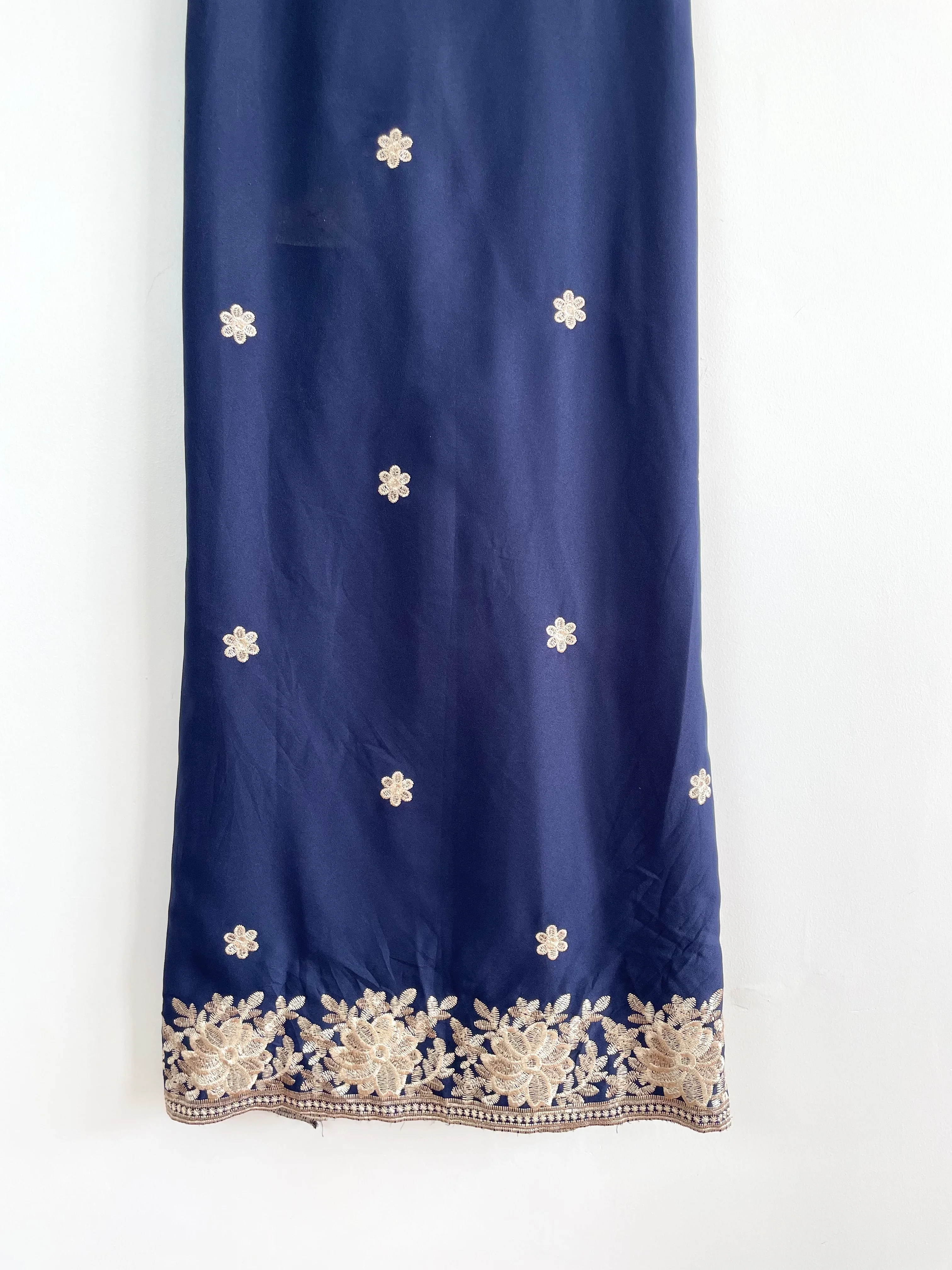 Embroidered Skirt-Waist 26 to 28 - Image 3