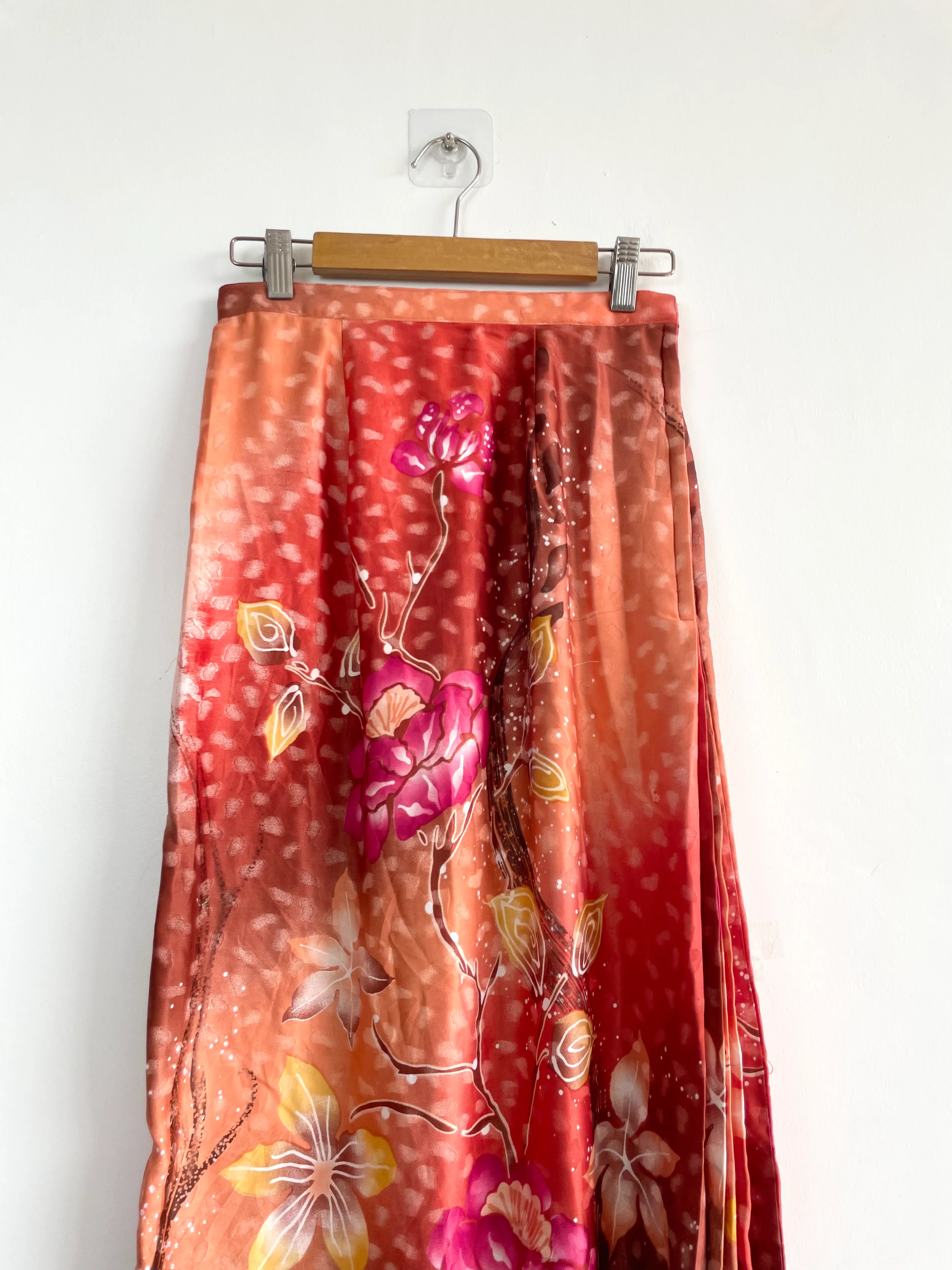 Vintage Skirt-Waist 26 - Image 2