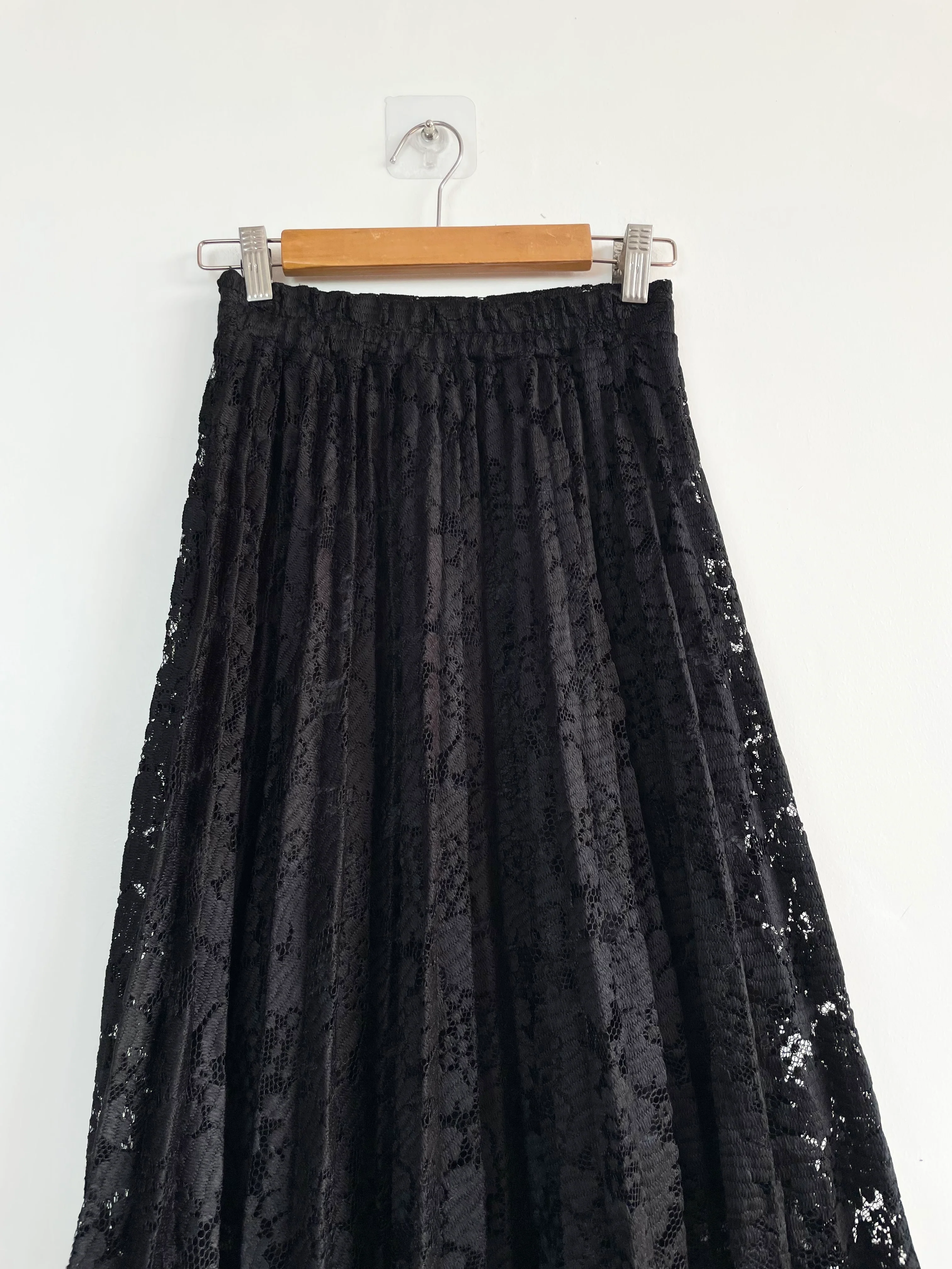 Lace Black Skirt-Waist 24 to 26 - Image 2