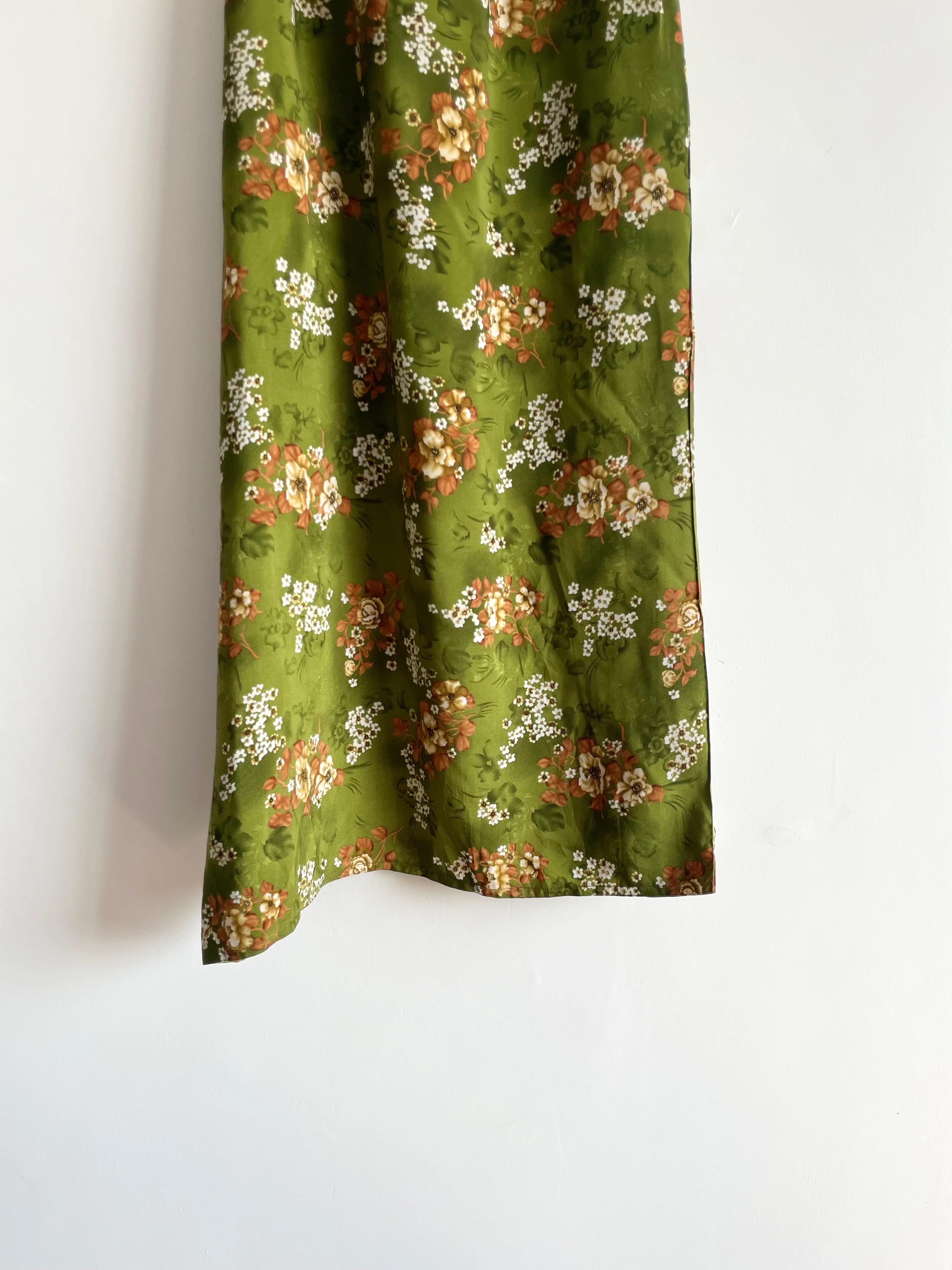 Green Floral Skirt-Waist 30 - Image 3