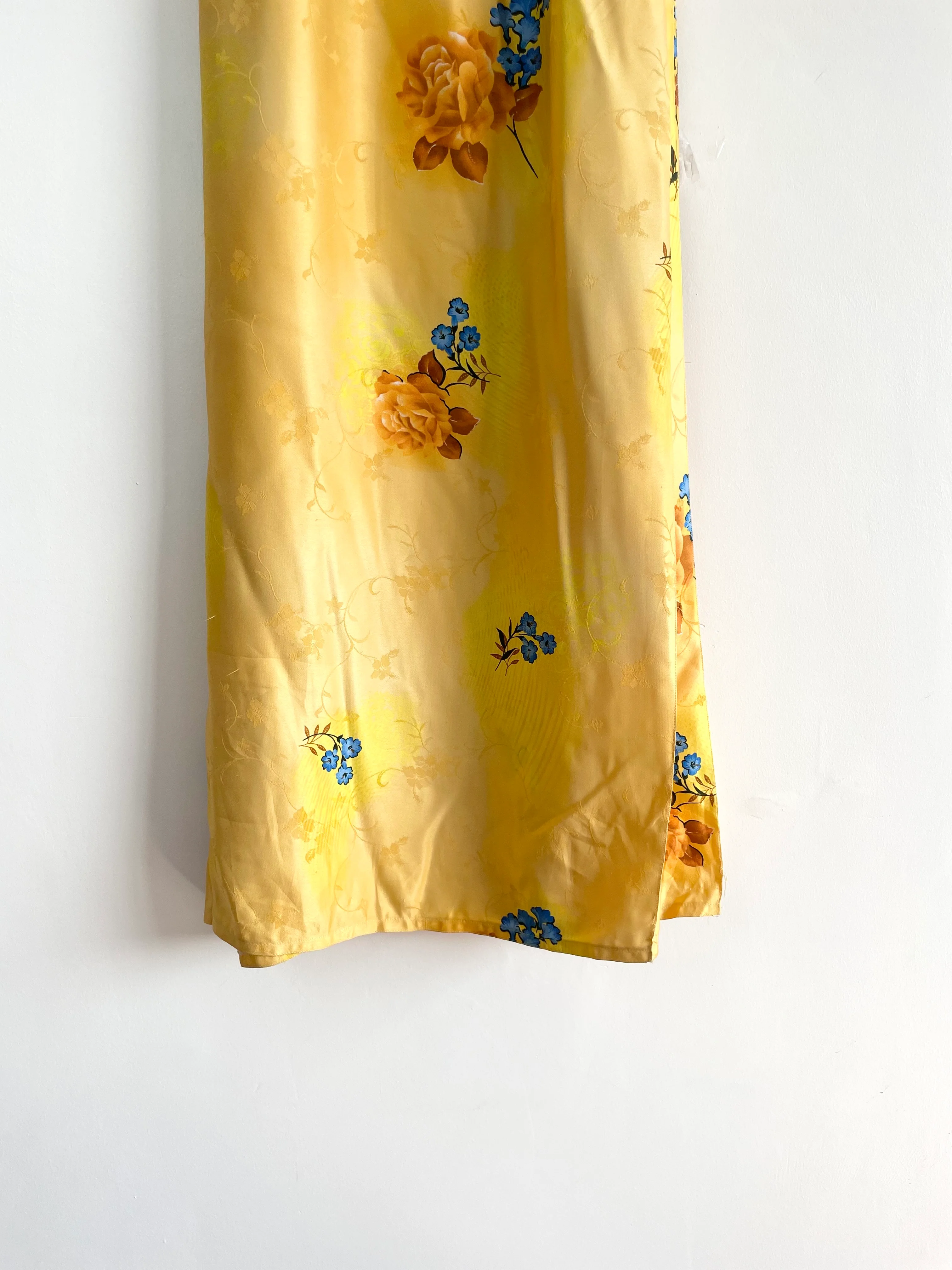 Butter Yellow Skirt-Waist 28 to 30 - Image 3