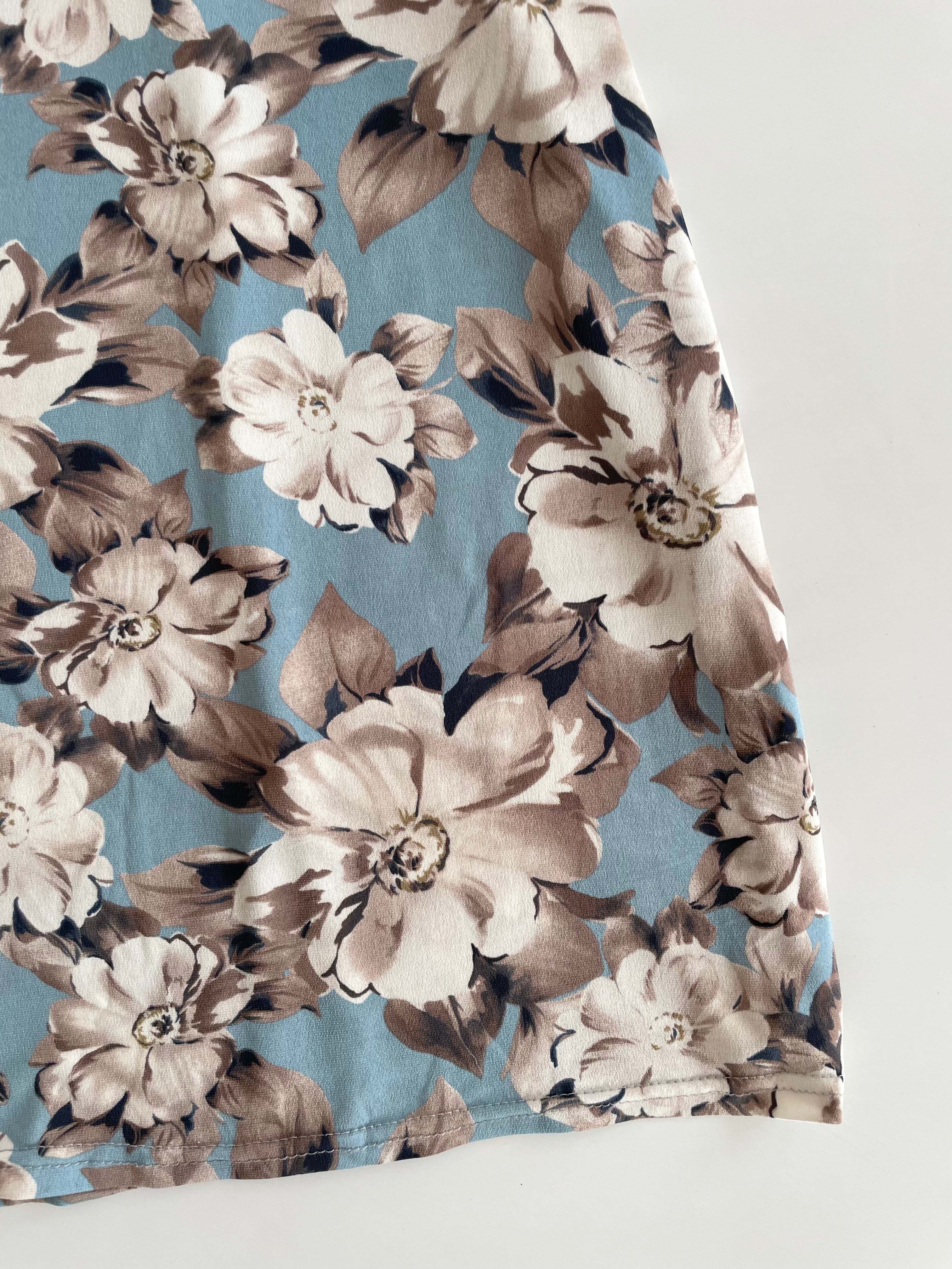 Floral Skirt-Waist 32 - Image 3