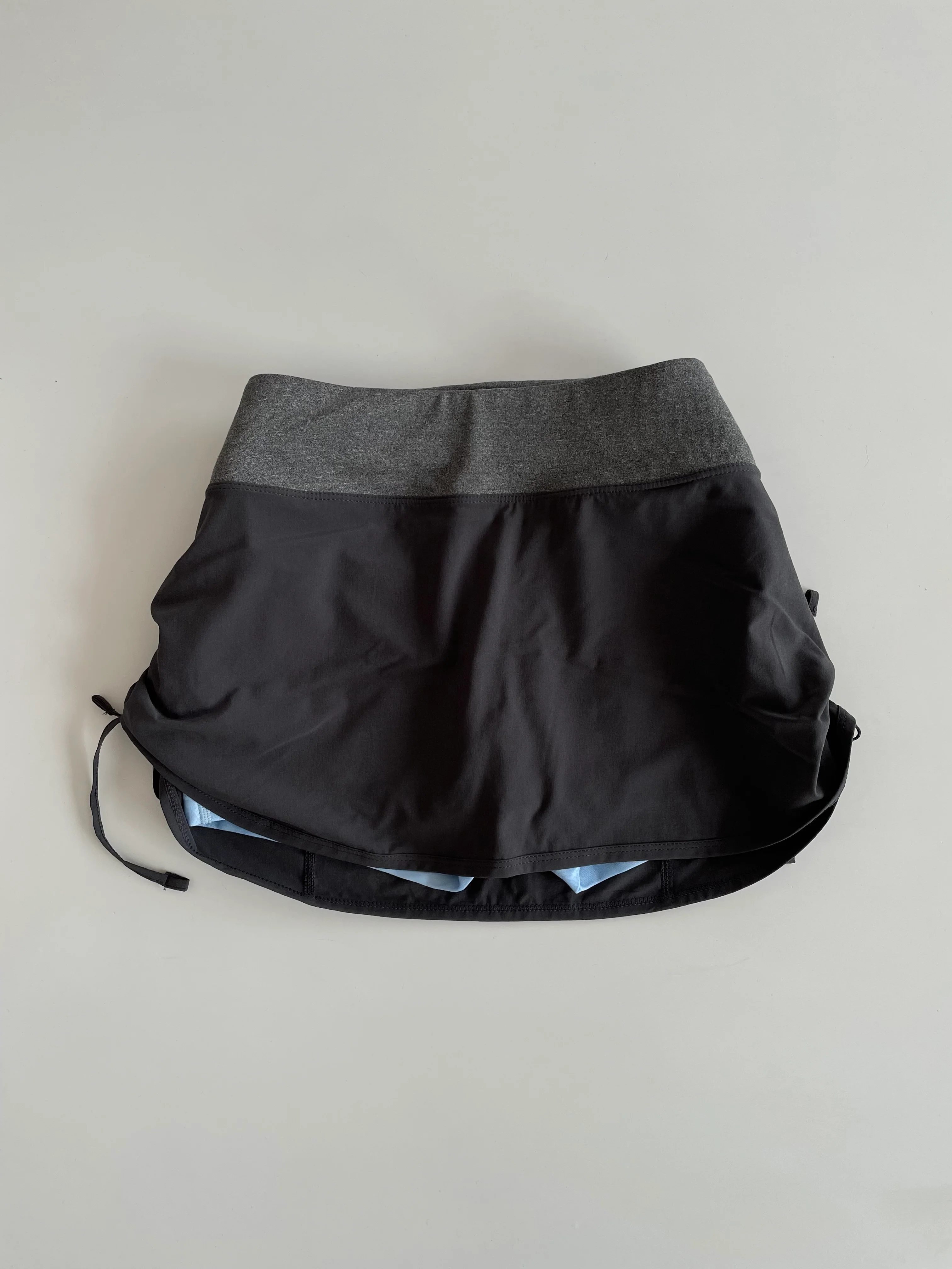 Nike Skirt With Inbuilt Shorts-Waist 34 to 36 - Image 3