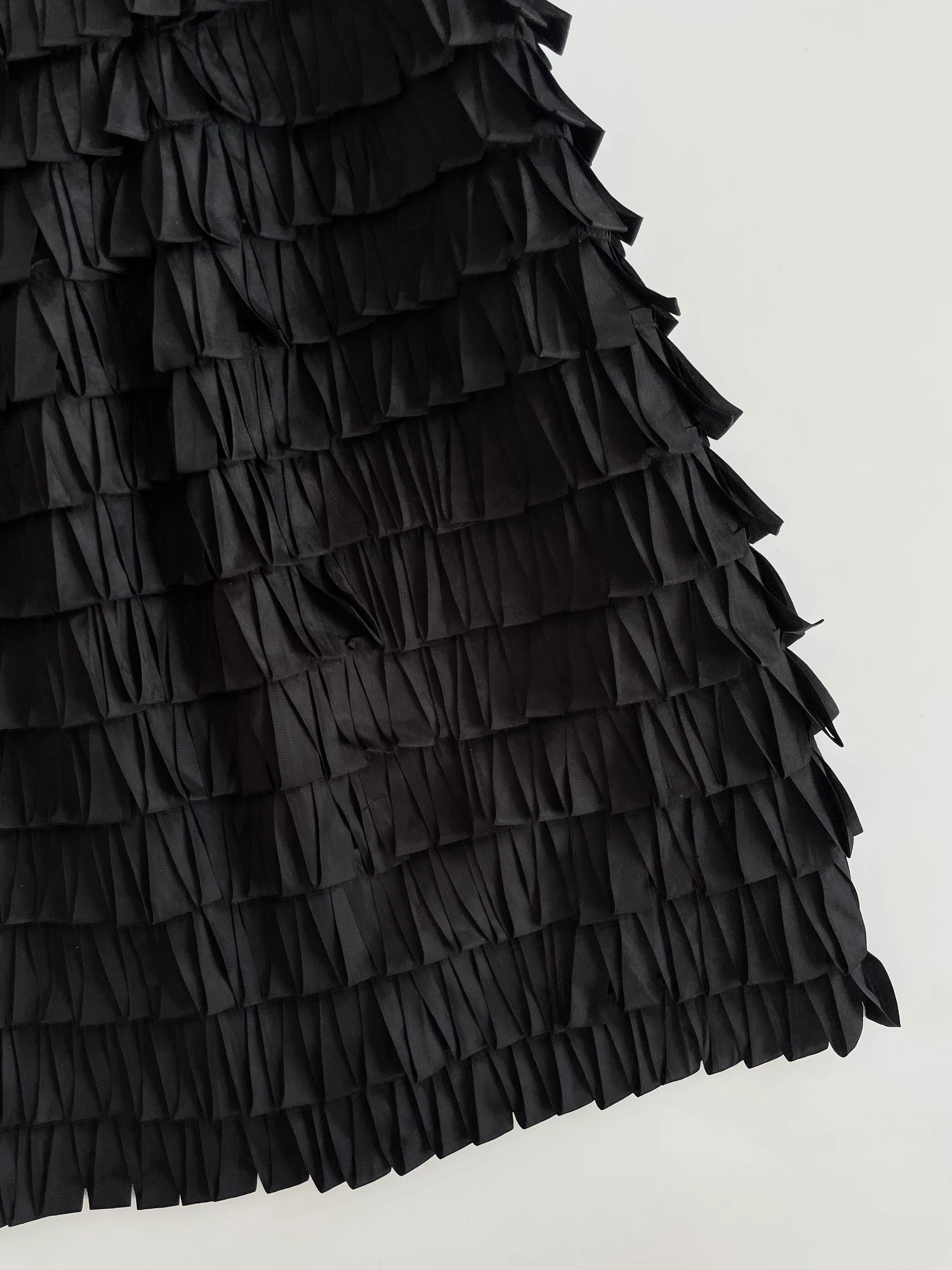 New York Ruffle Skirt-Waist 28 - Image 2