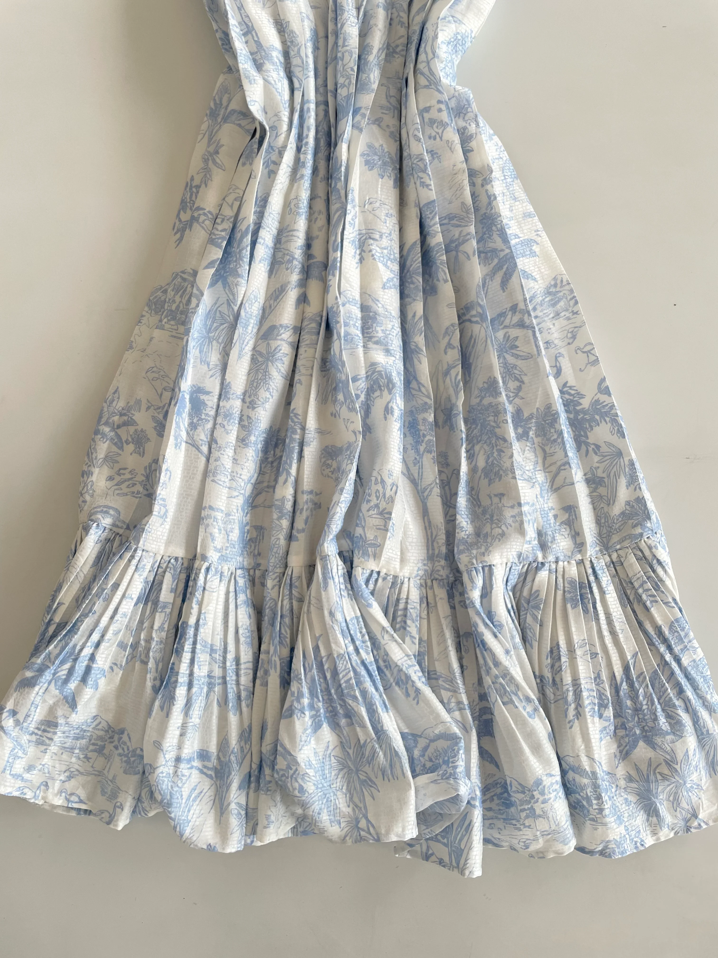 H&M Dress-Bust 36 - Image 2