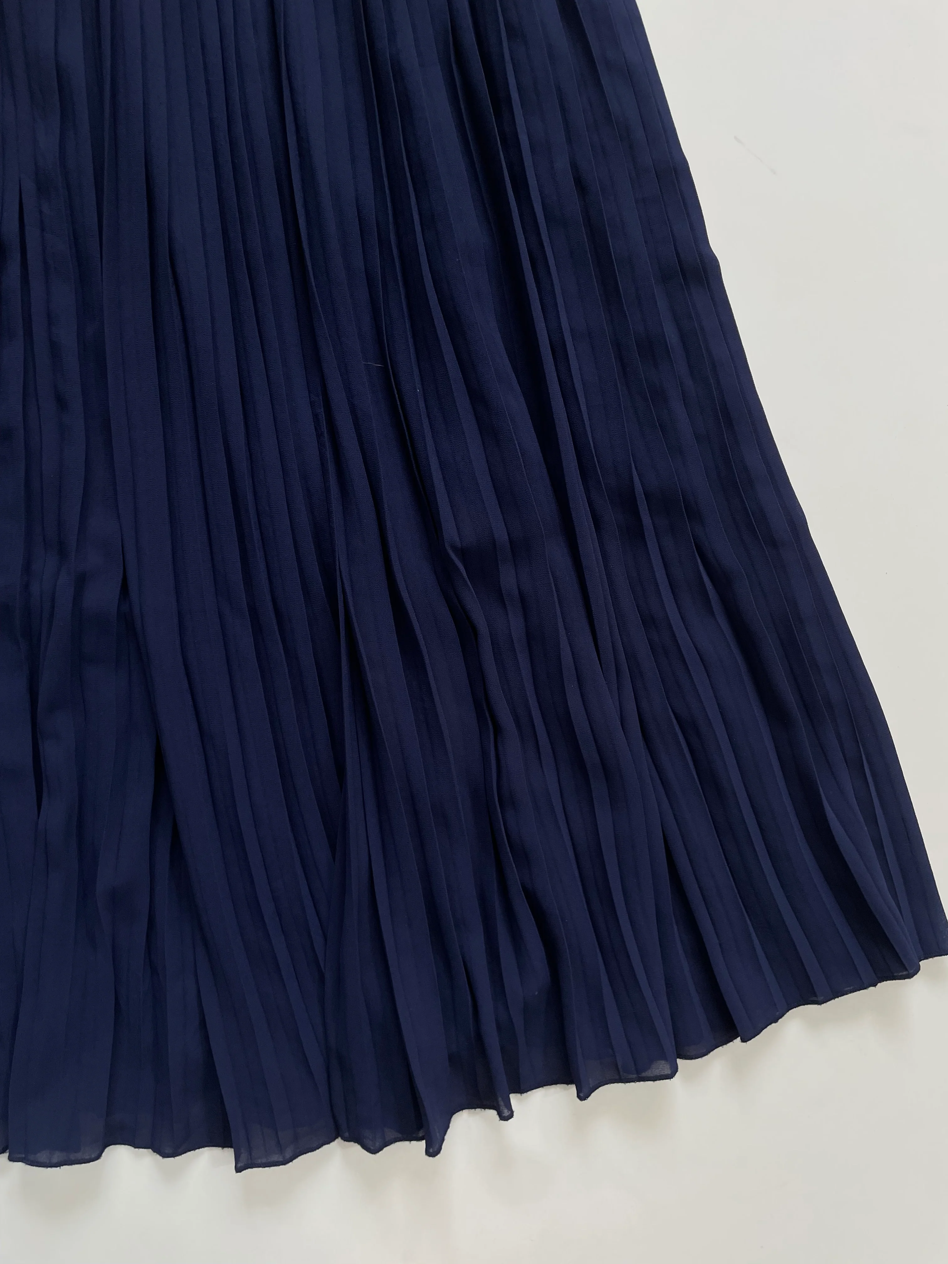 Long Skirt-Waist 30 to 34 - Image 2