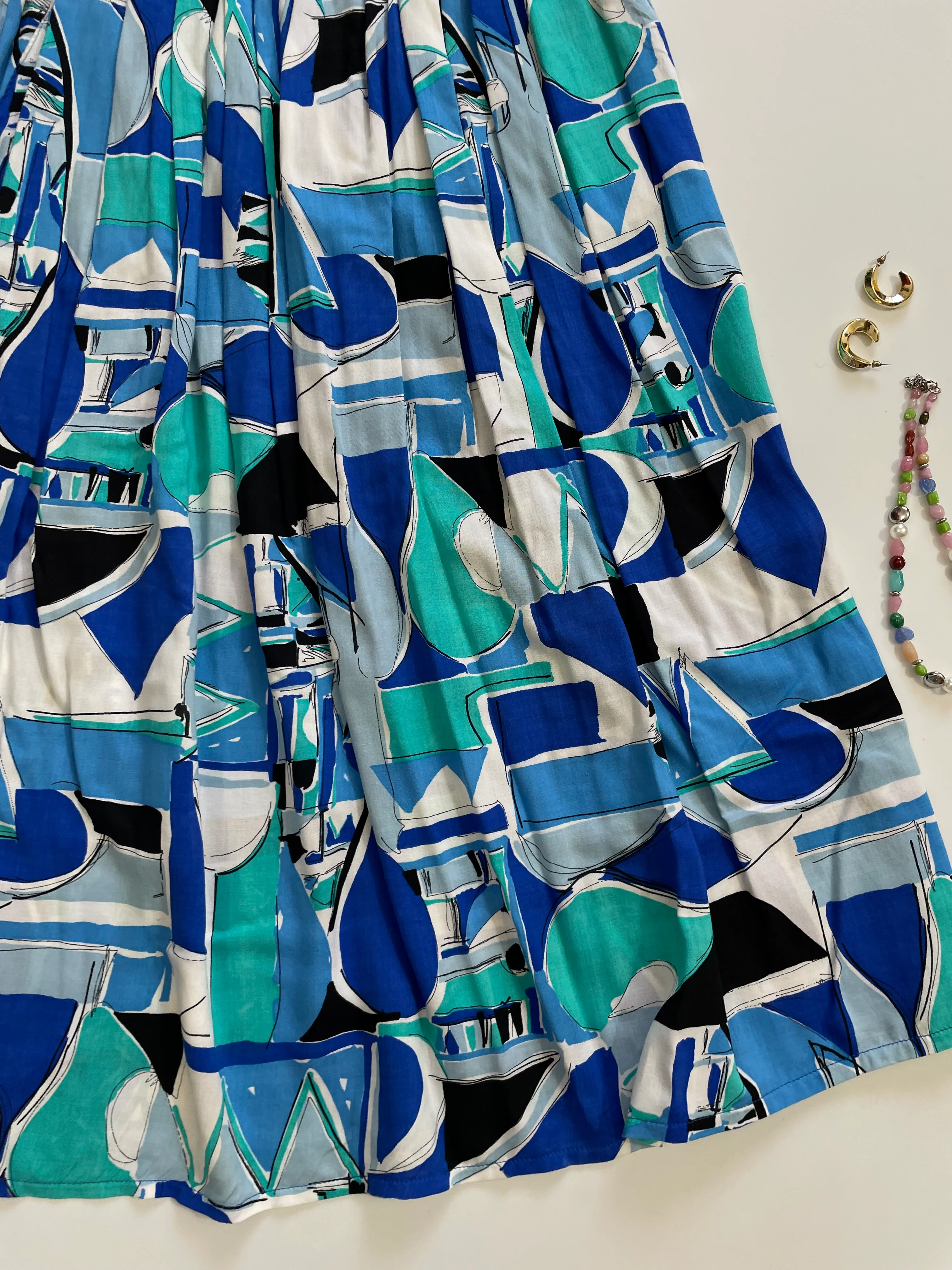 Abstract Skirt-Waist 28 to 30 - Image 3