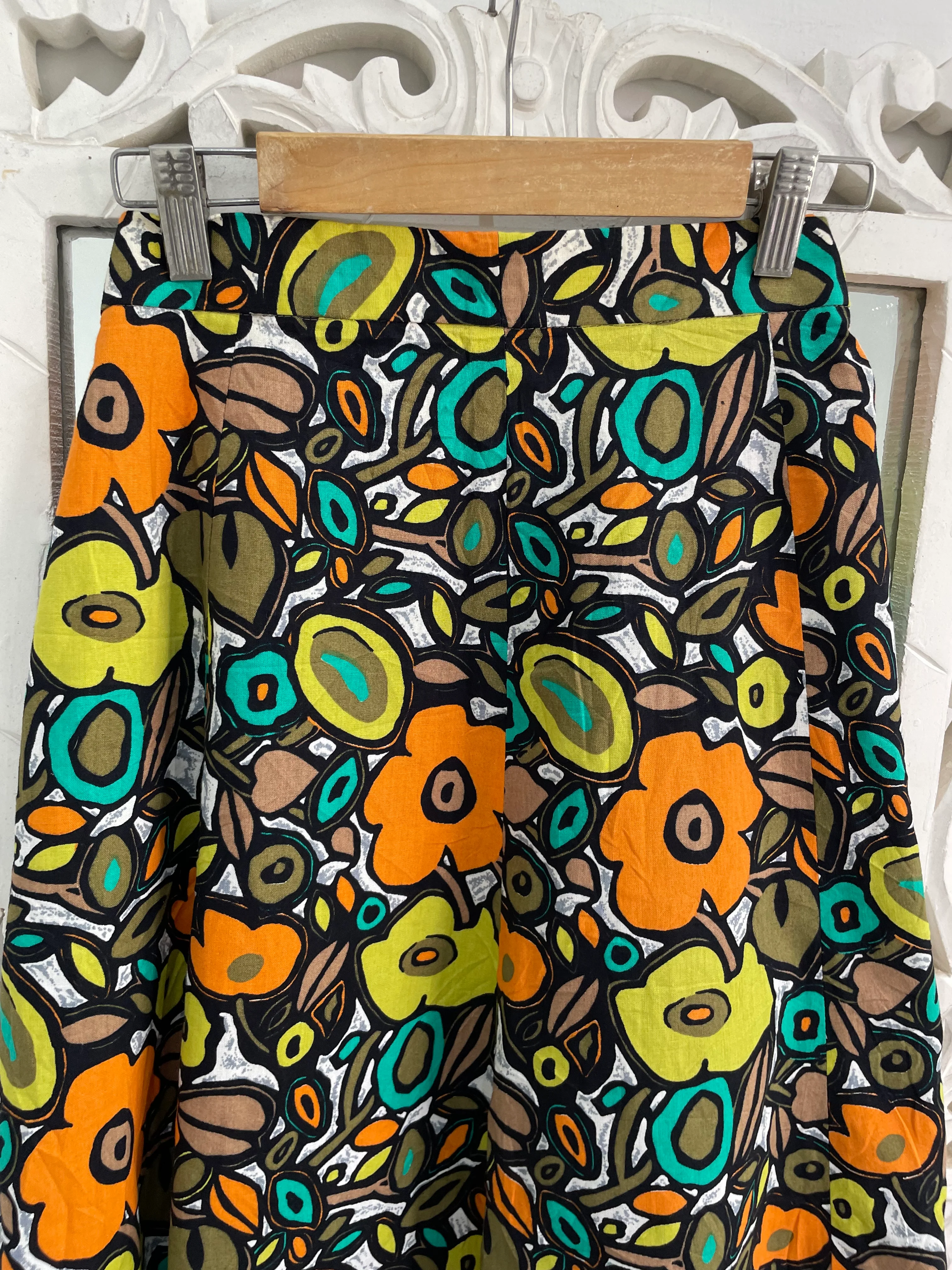 Skirt-Waist 32 - Image 2