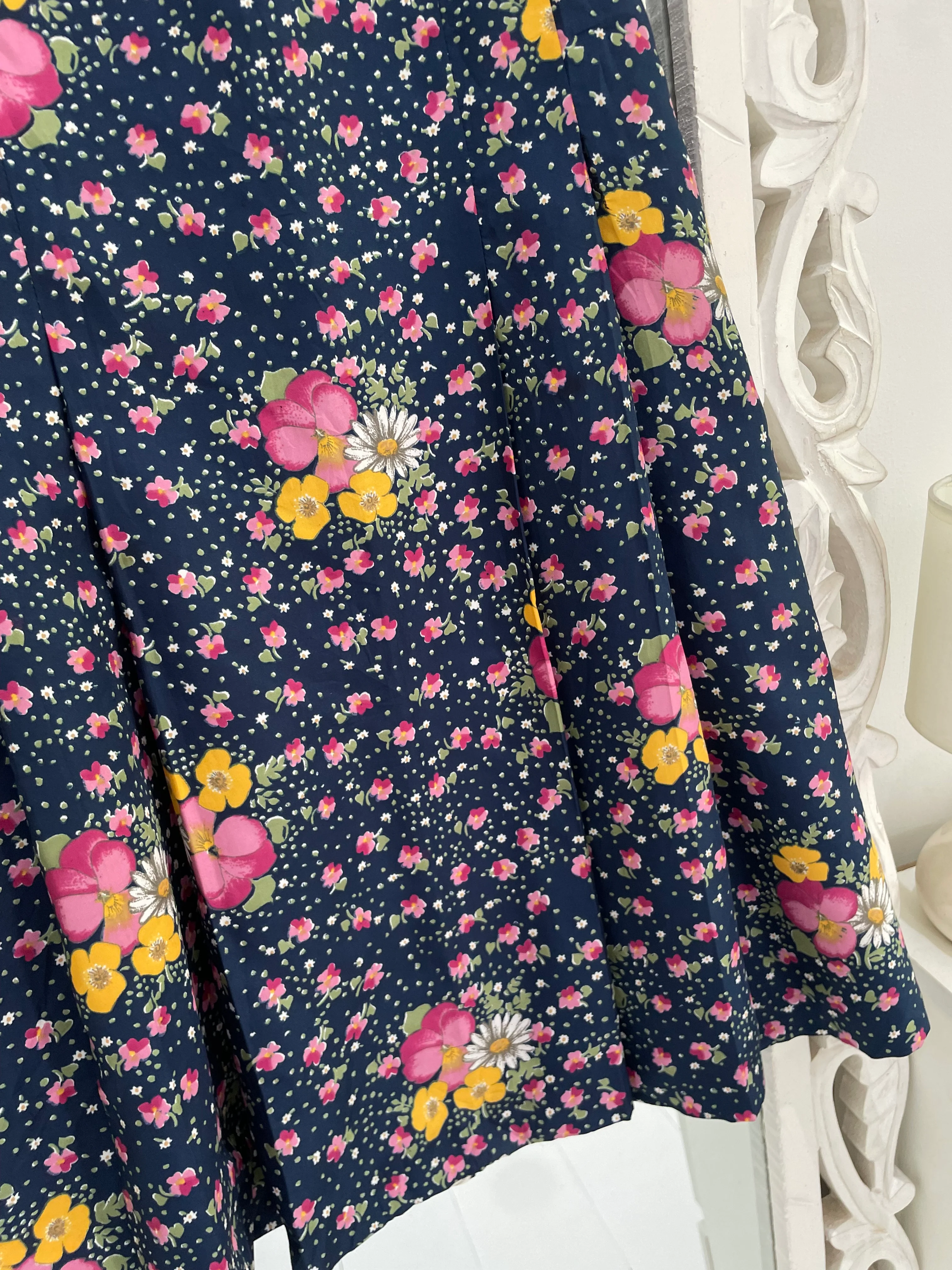 Skirt-Waist 32 - Image 3