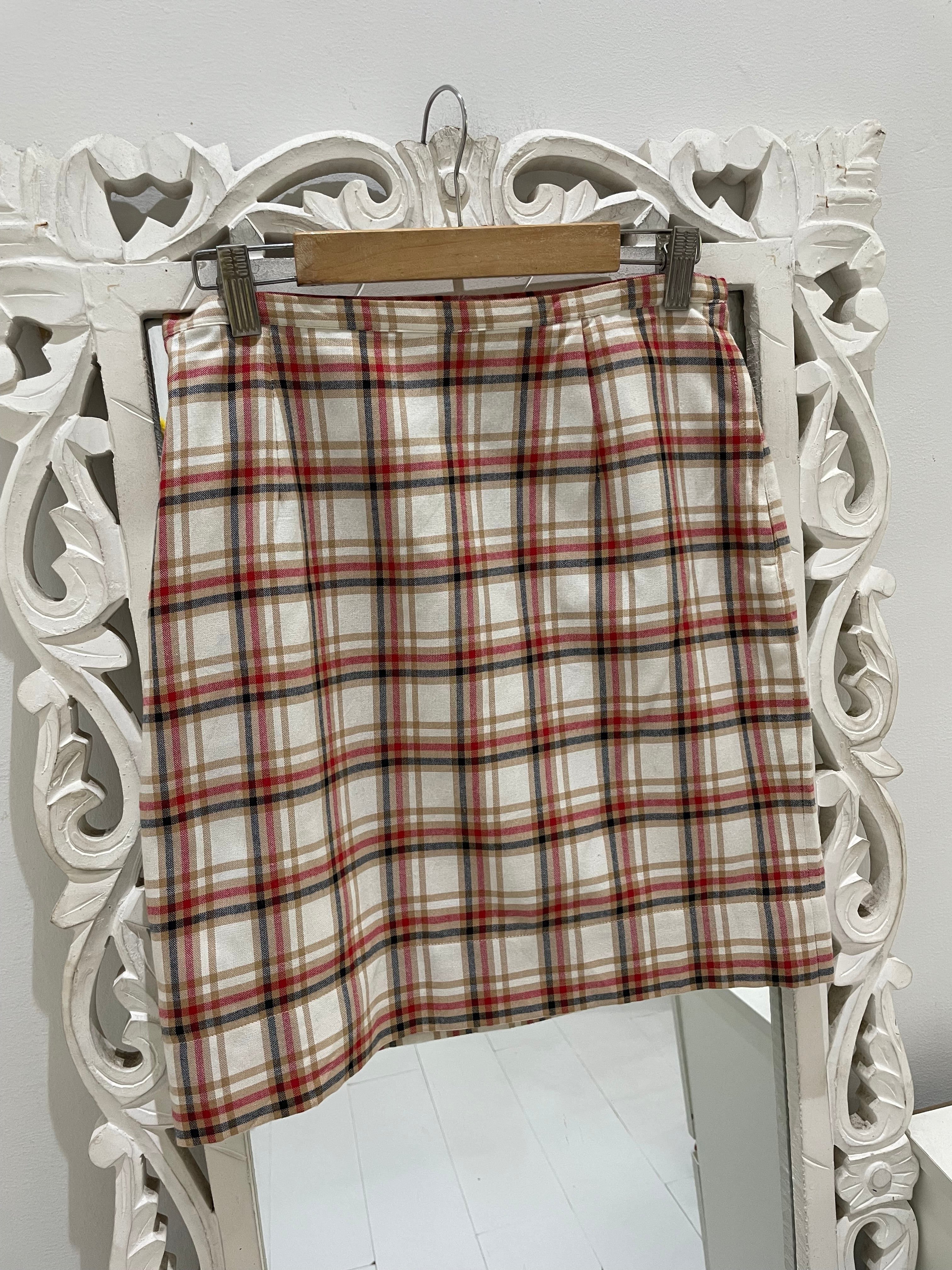 Skirt -waist 28