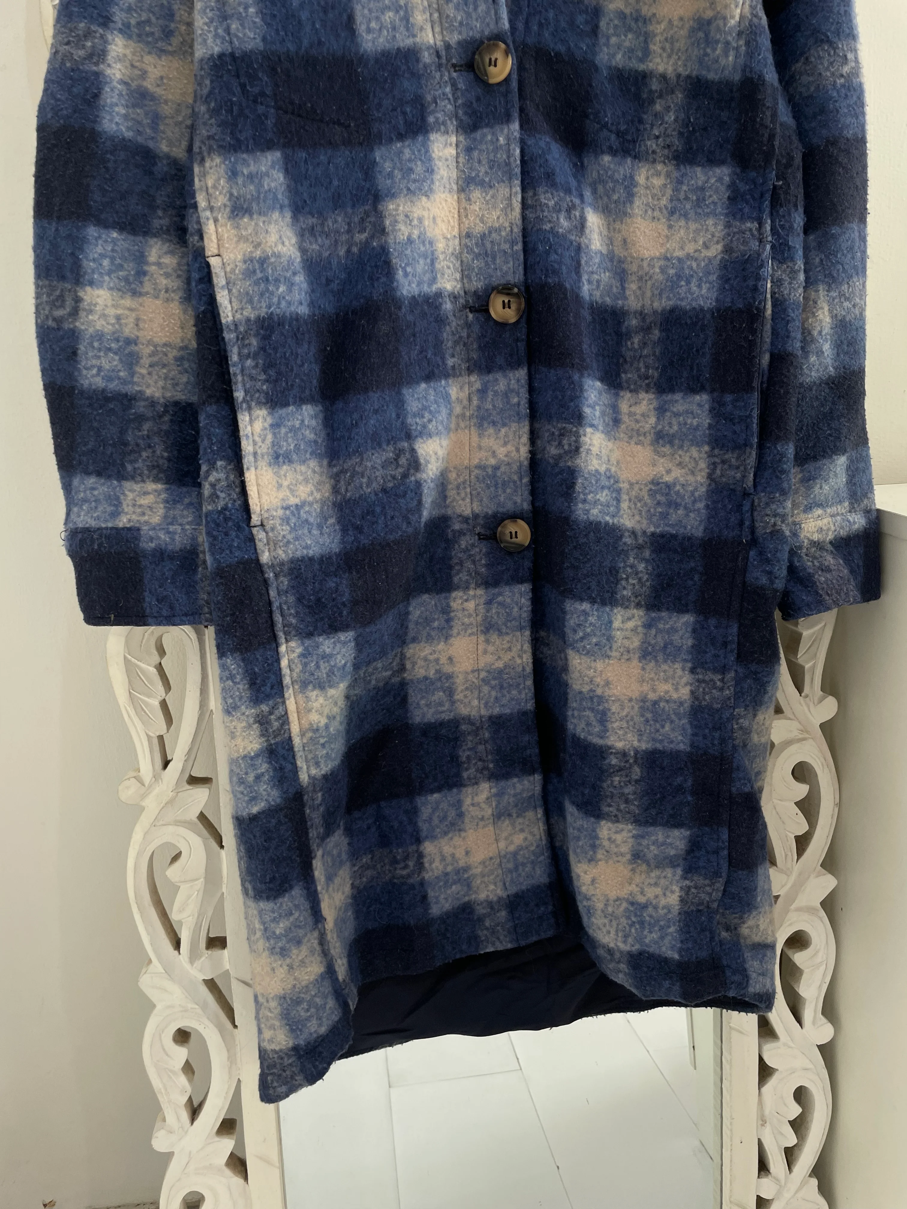 H&M Super Thick Puffer Shacket-Chest 38 - Image 3