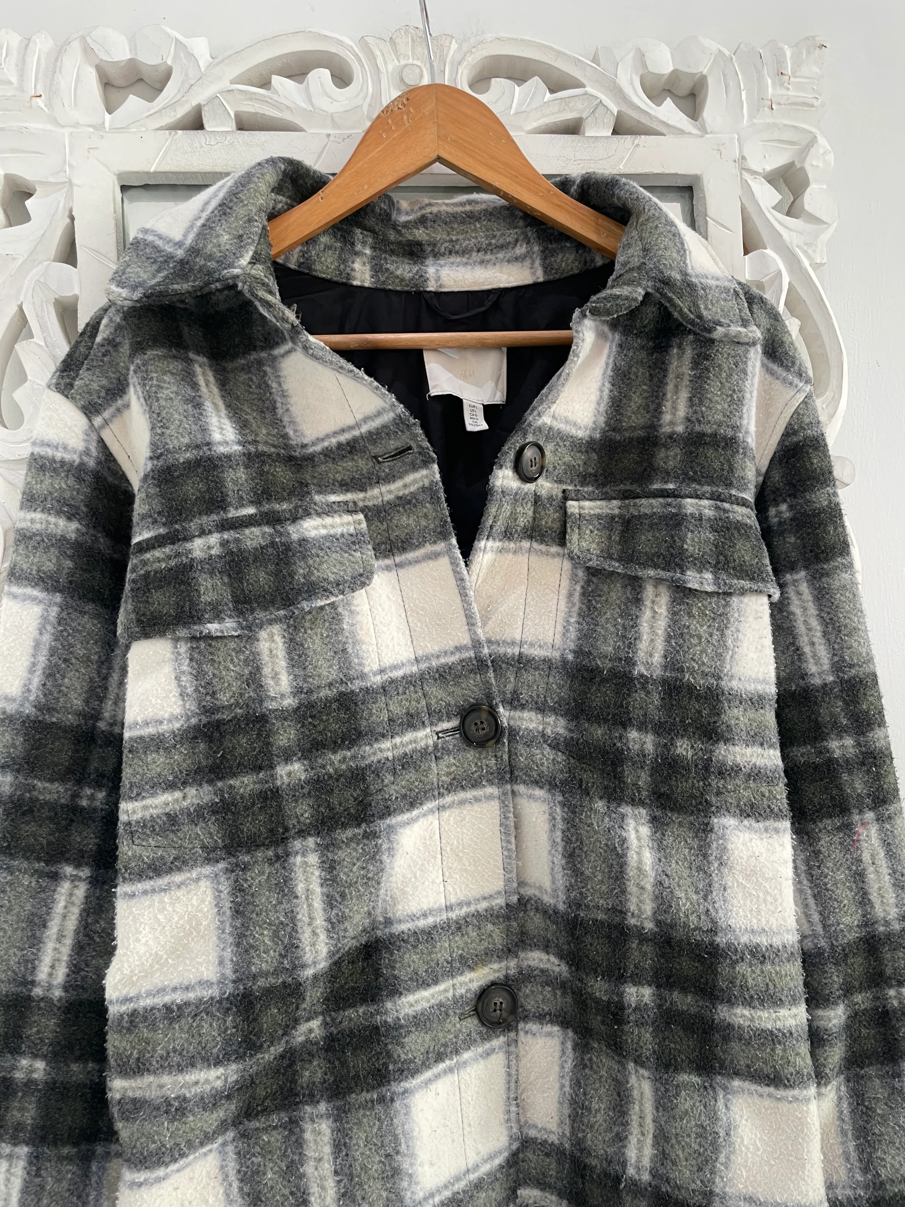 H&M Super Thick Puffer Shacket-Chest 46 - Image 2
