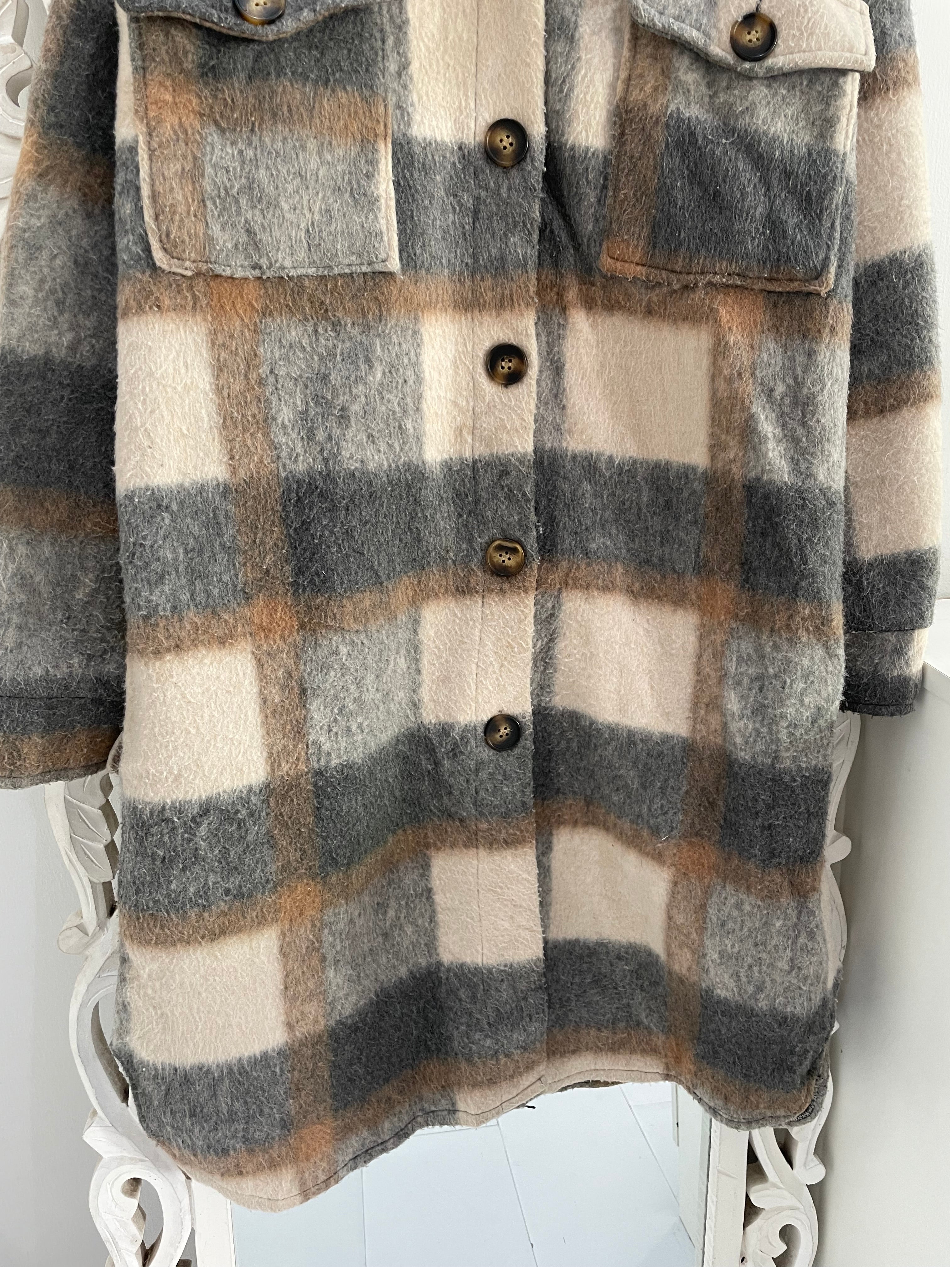 Super Thick Shacket-Chest 44 - Image 3