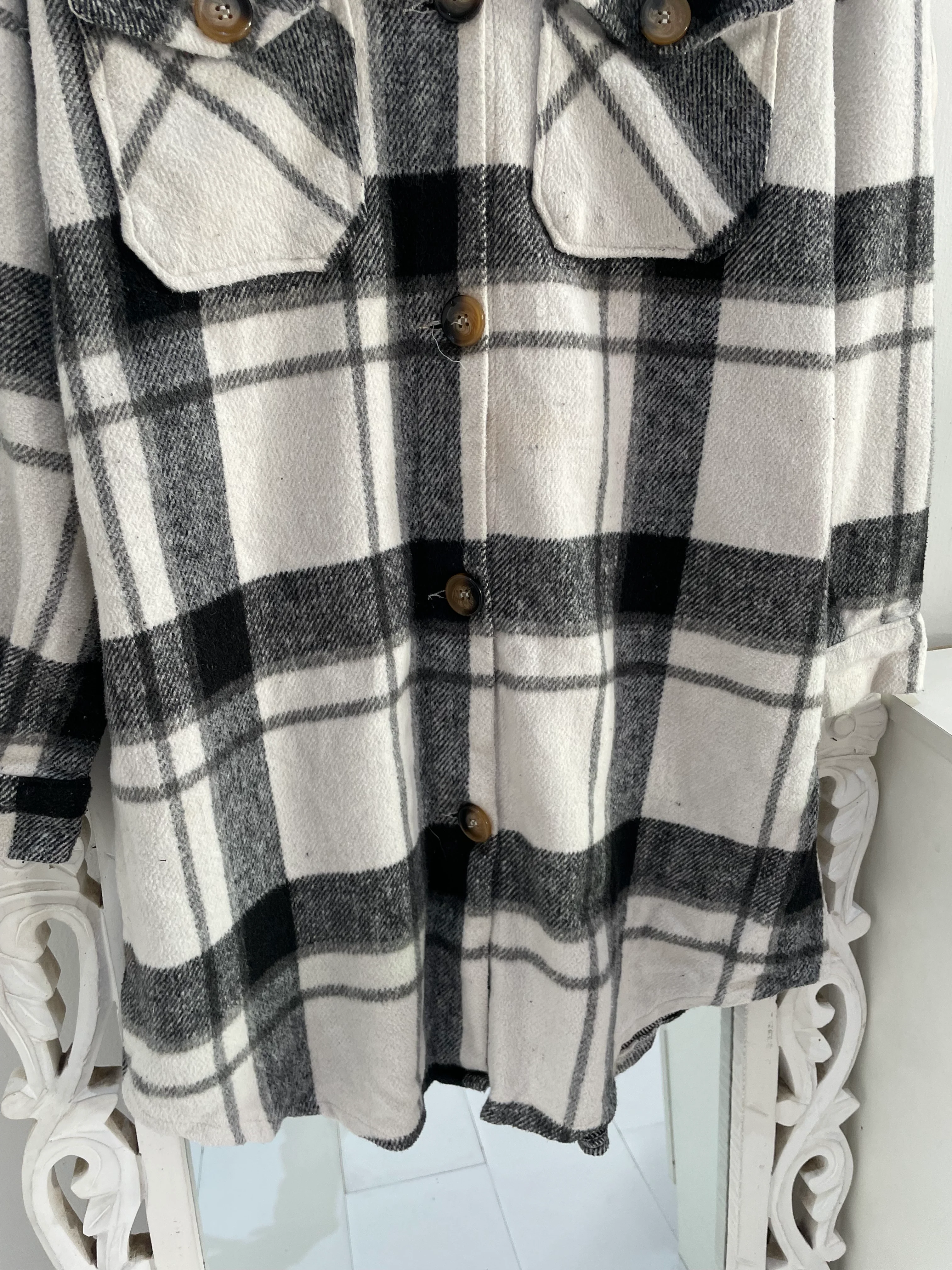 Super Thick Shacket-Chest 38 - Image 3