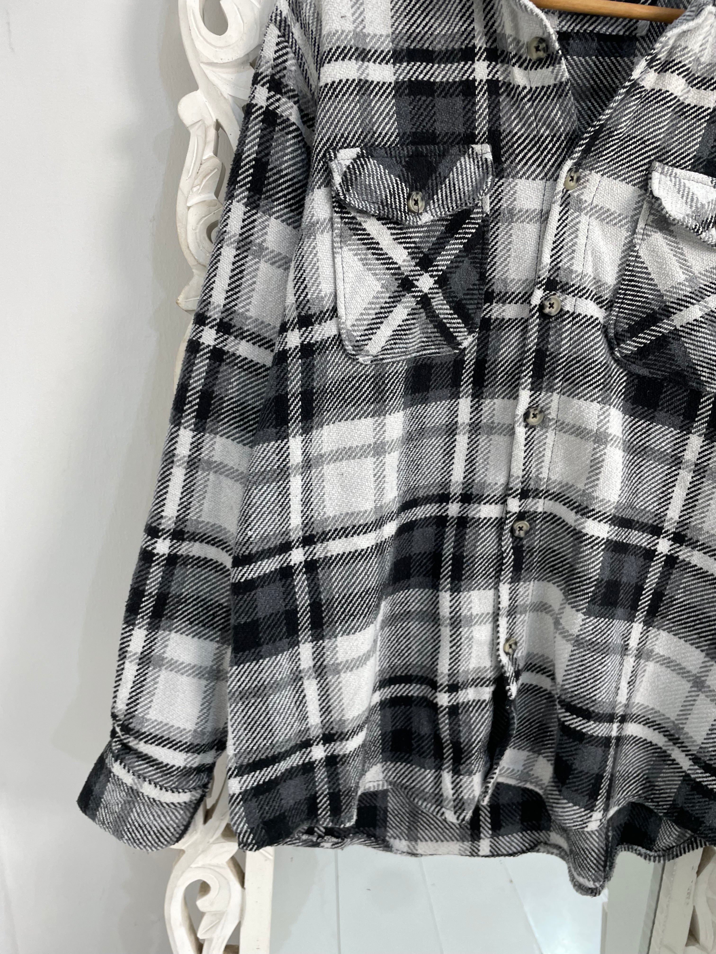 Super Thick Shacket-Chest 46 - Image 3