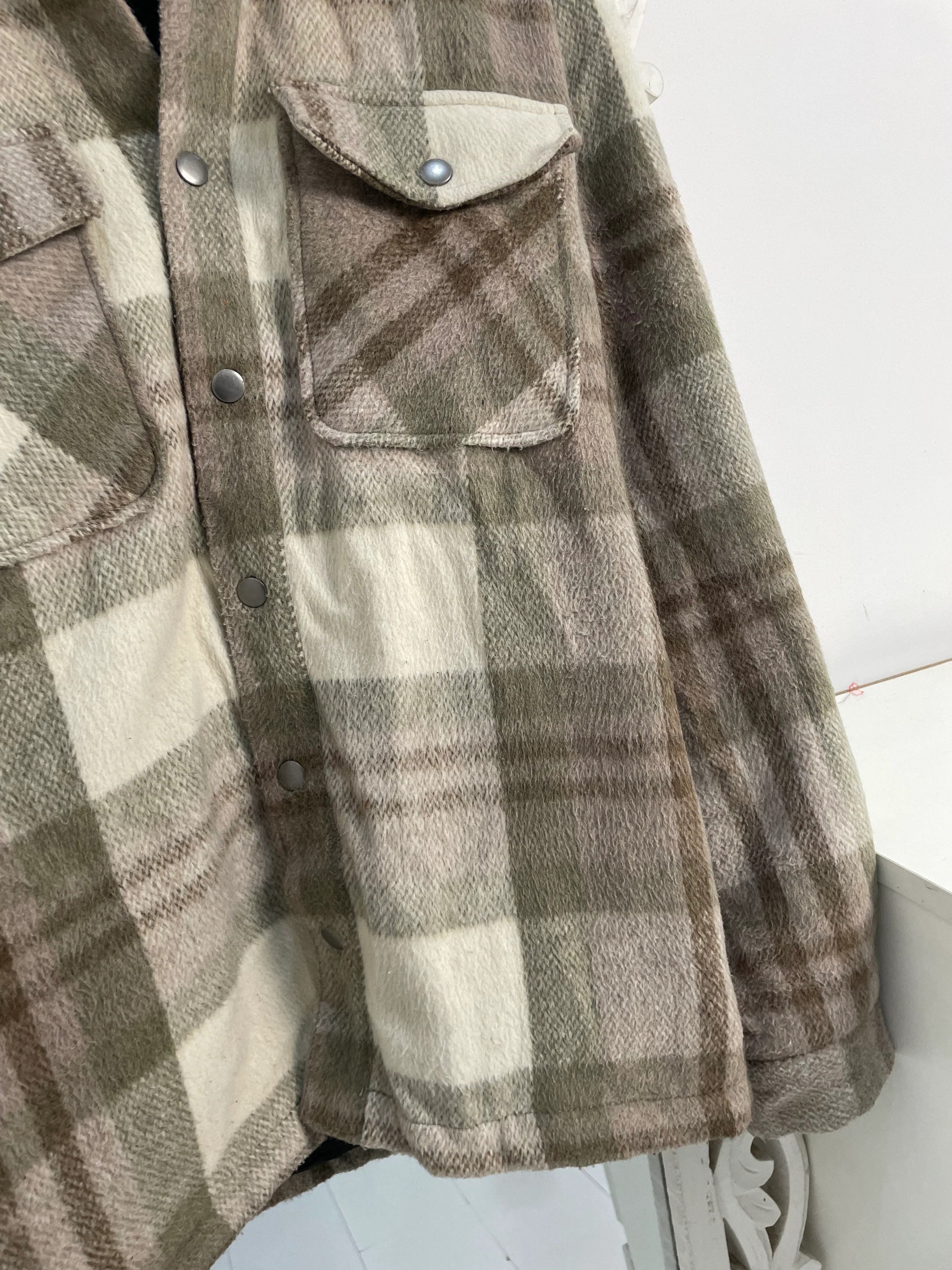 Pull&Bear Super Thick Puffer Shacket-Chest 42 - Image 3