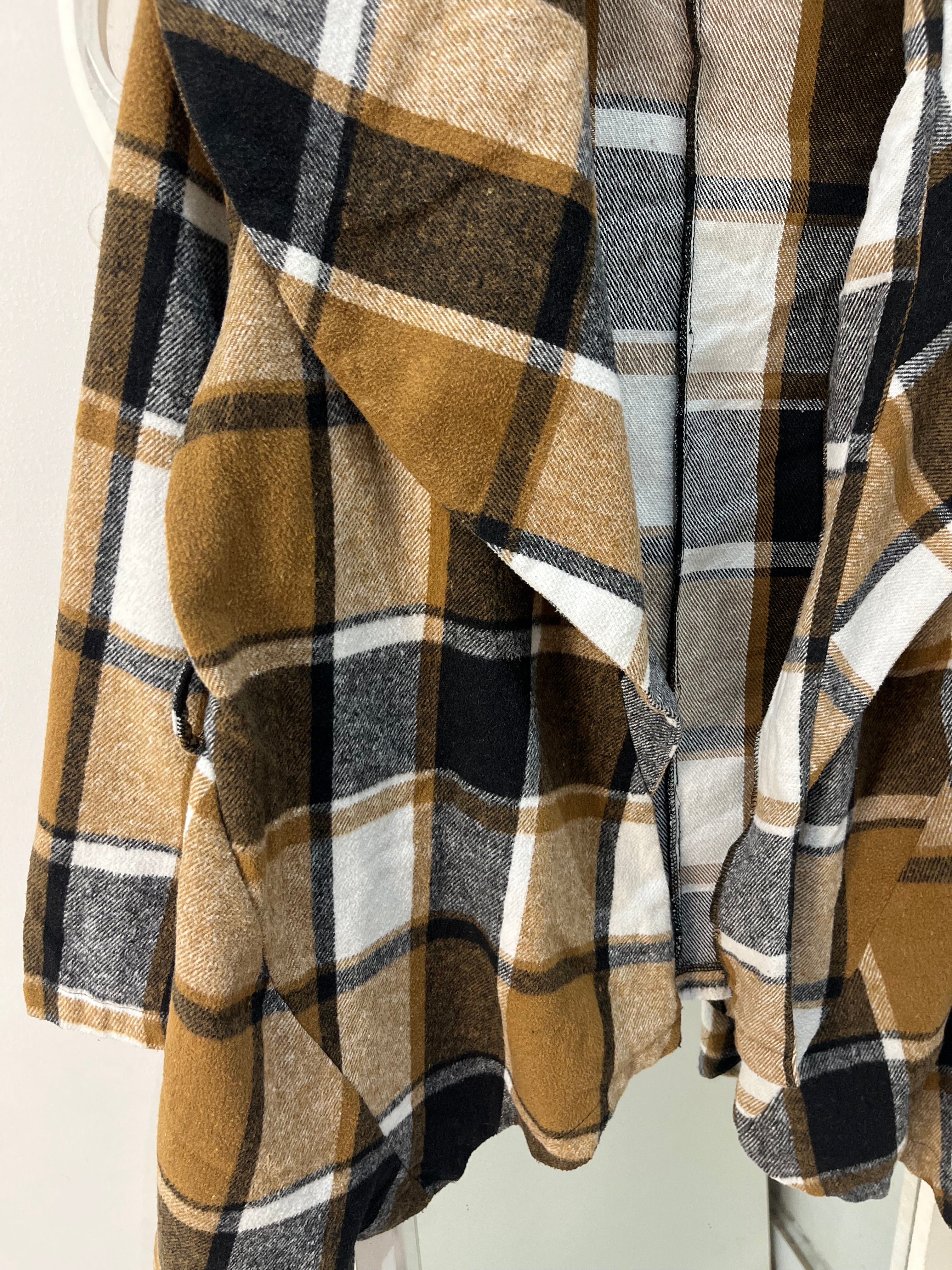 Super Thick Shacket-Chest 40 - Image 2