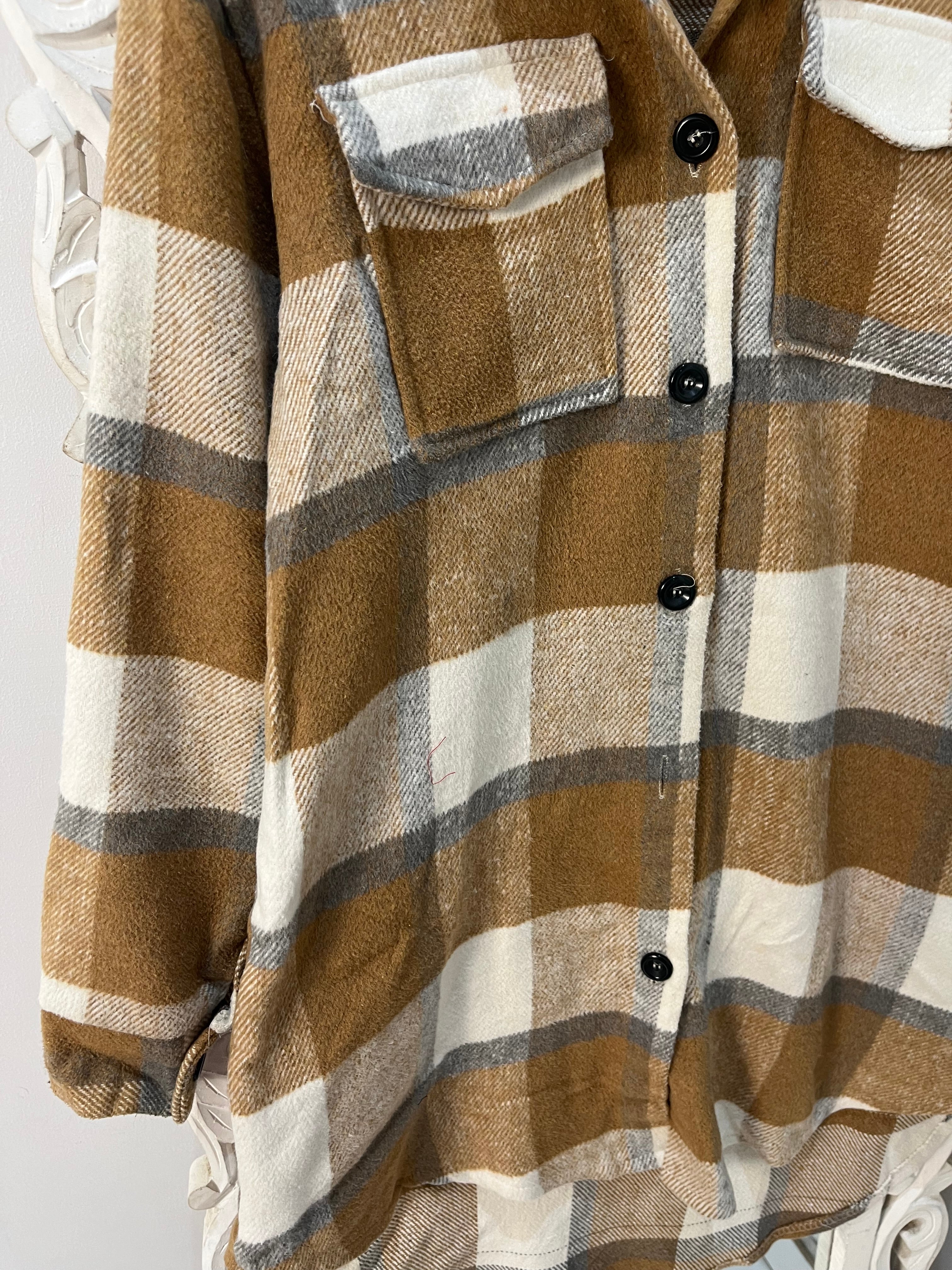 Super Thick Shacket-Chest 40 - Image 3