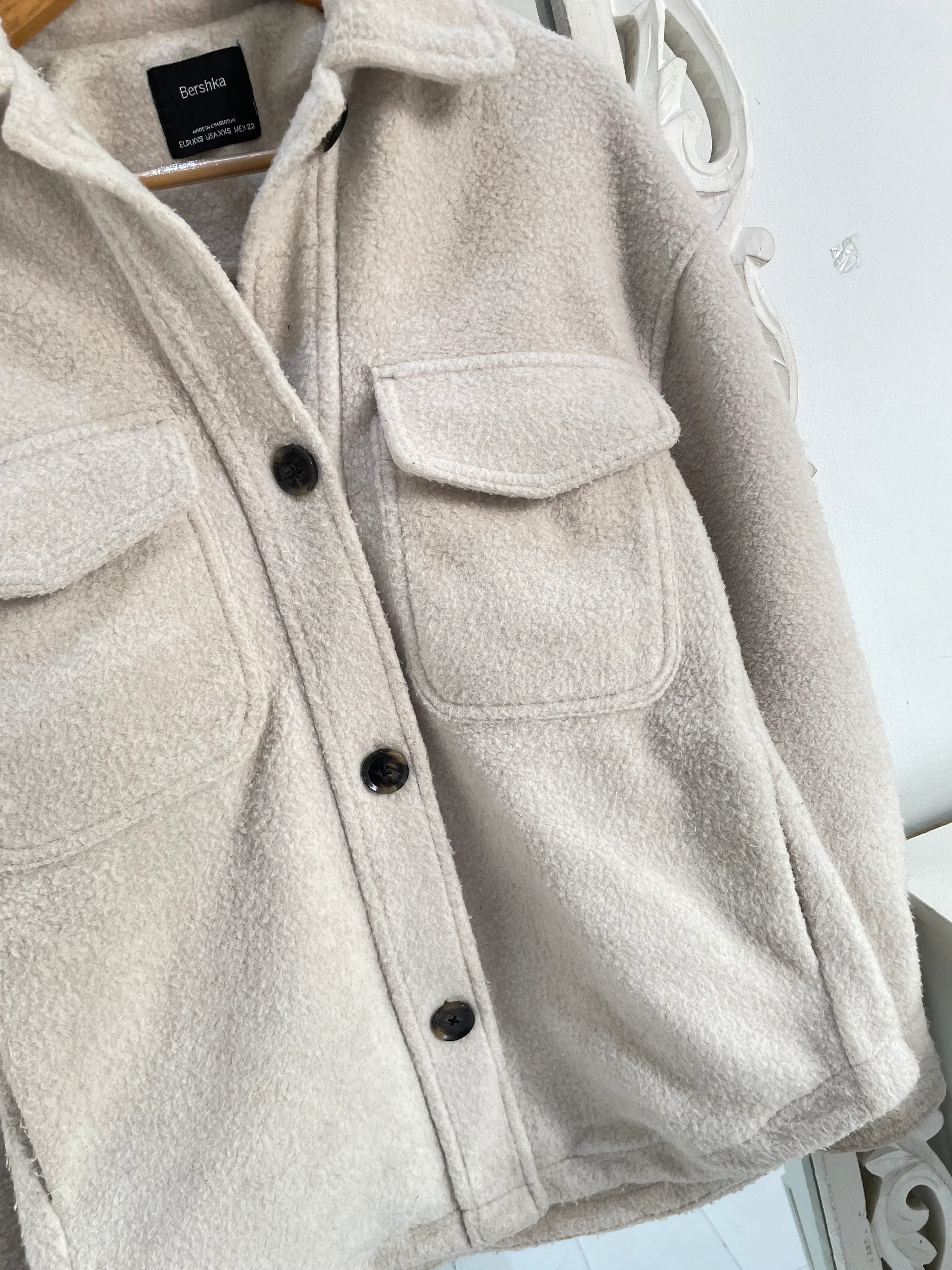 Bershka Super Thick Shacket-Chest 40 - Image 3