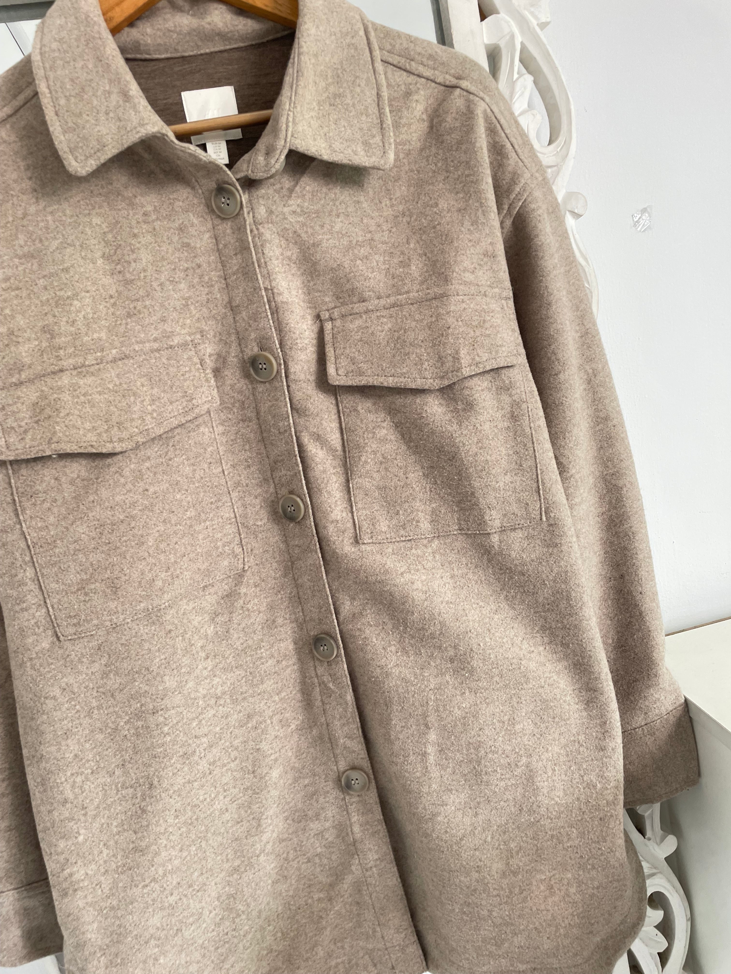 H&M Super Thick Shacket-Chest 44 - Image 3