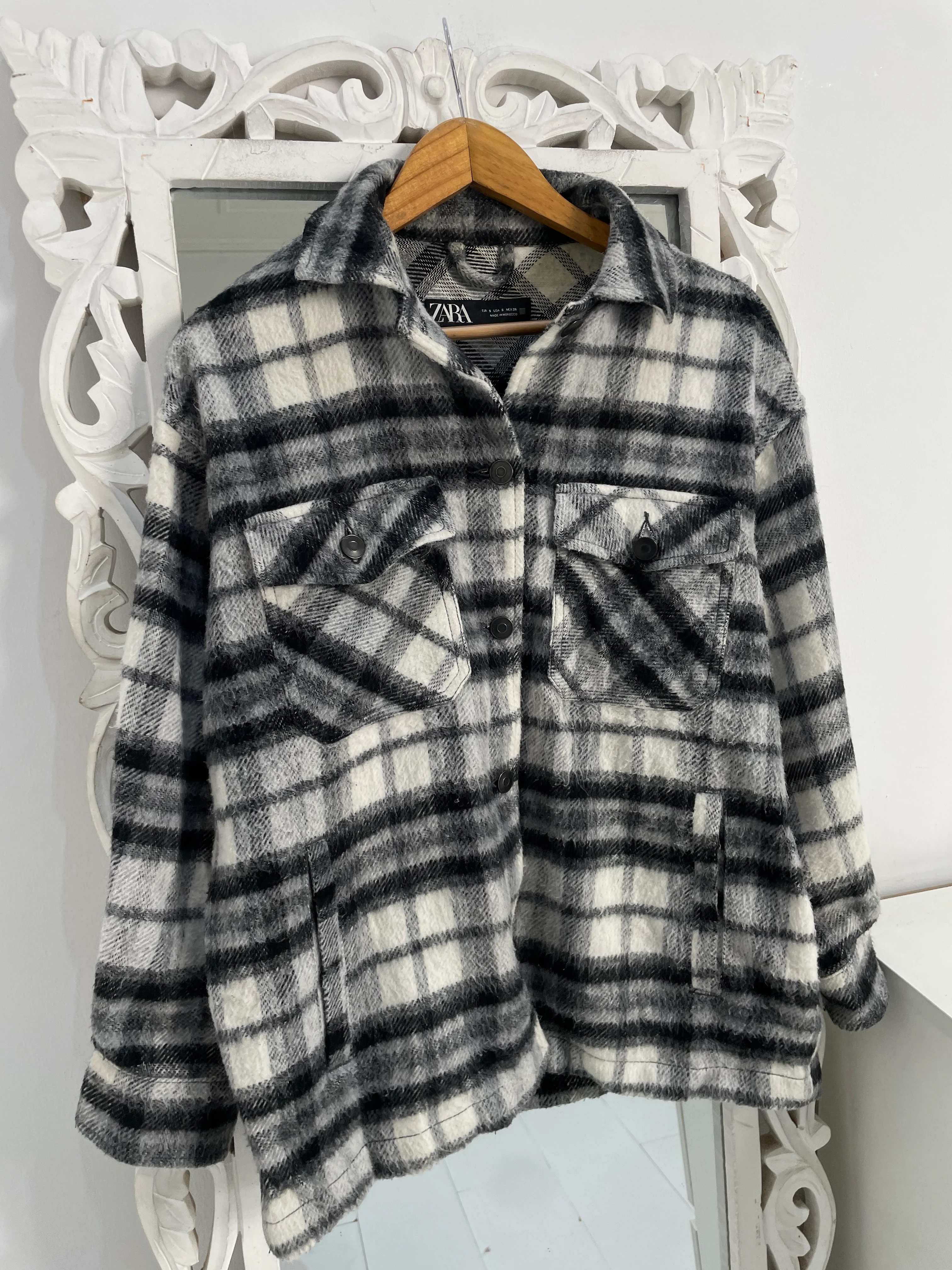 Zara Super Thick Warm Shacket-Chest 48 (S)
