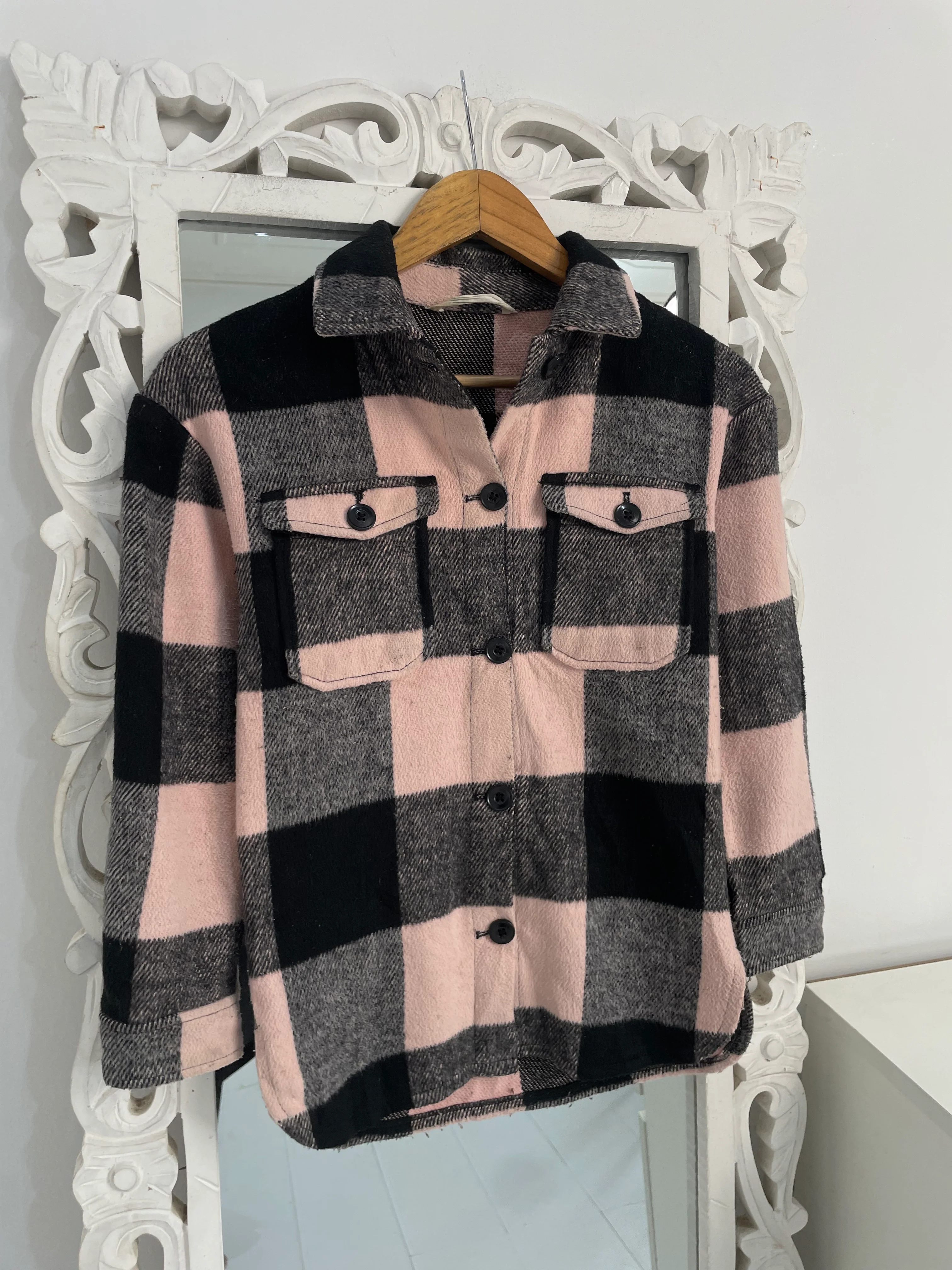 H&m Super Thick Warm Shacket-Chest 30