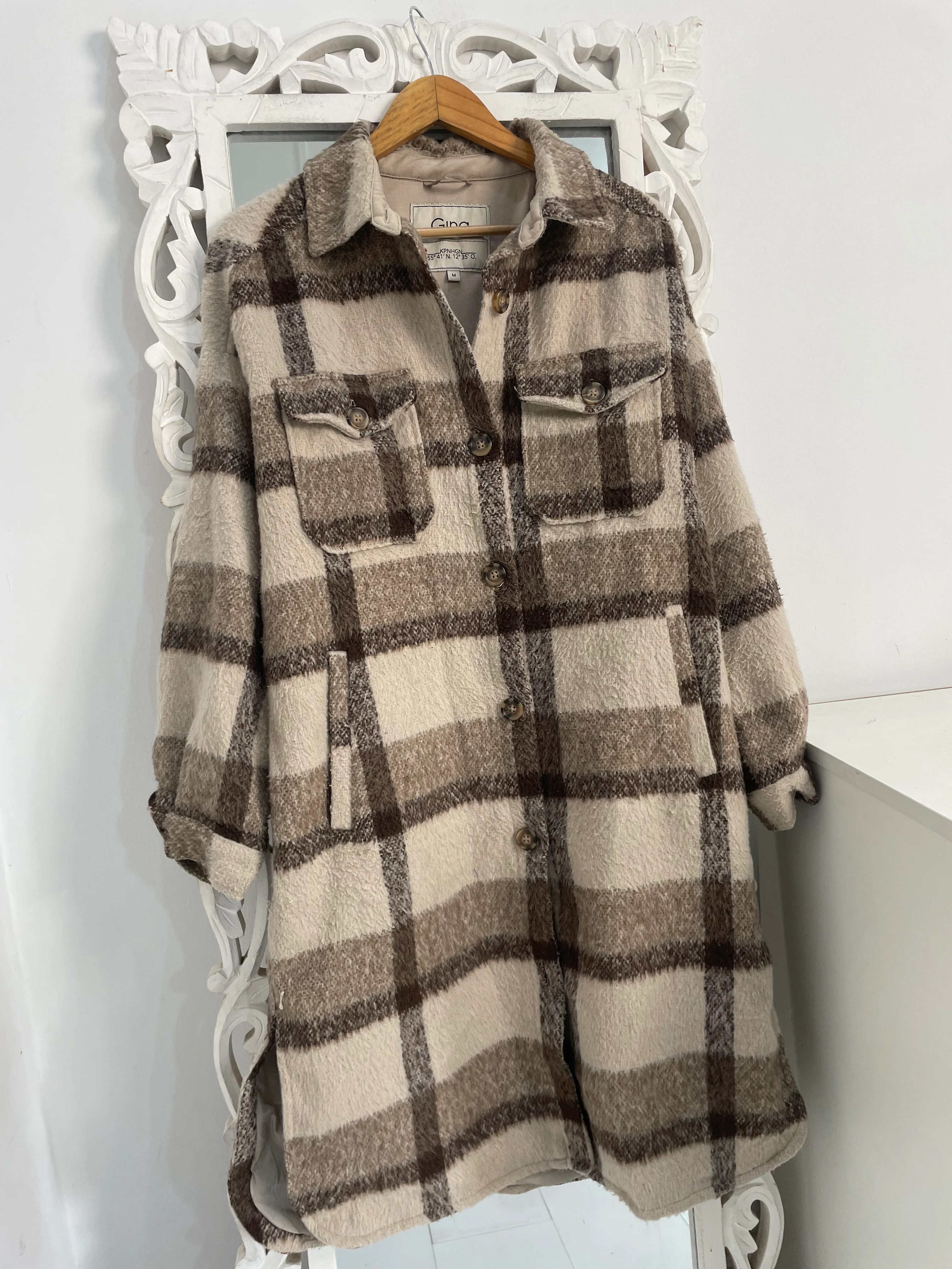 Gina Super Duper Thick Warm Shacket-Chest 44 (M)