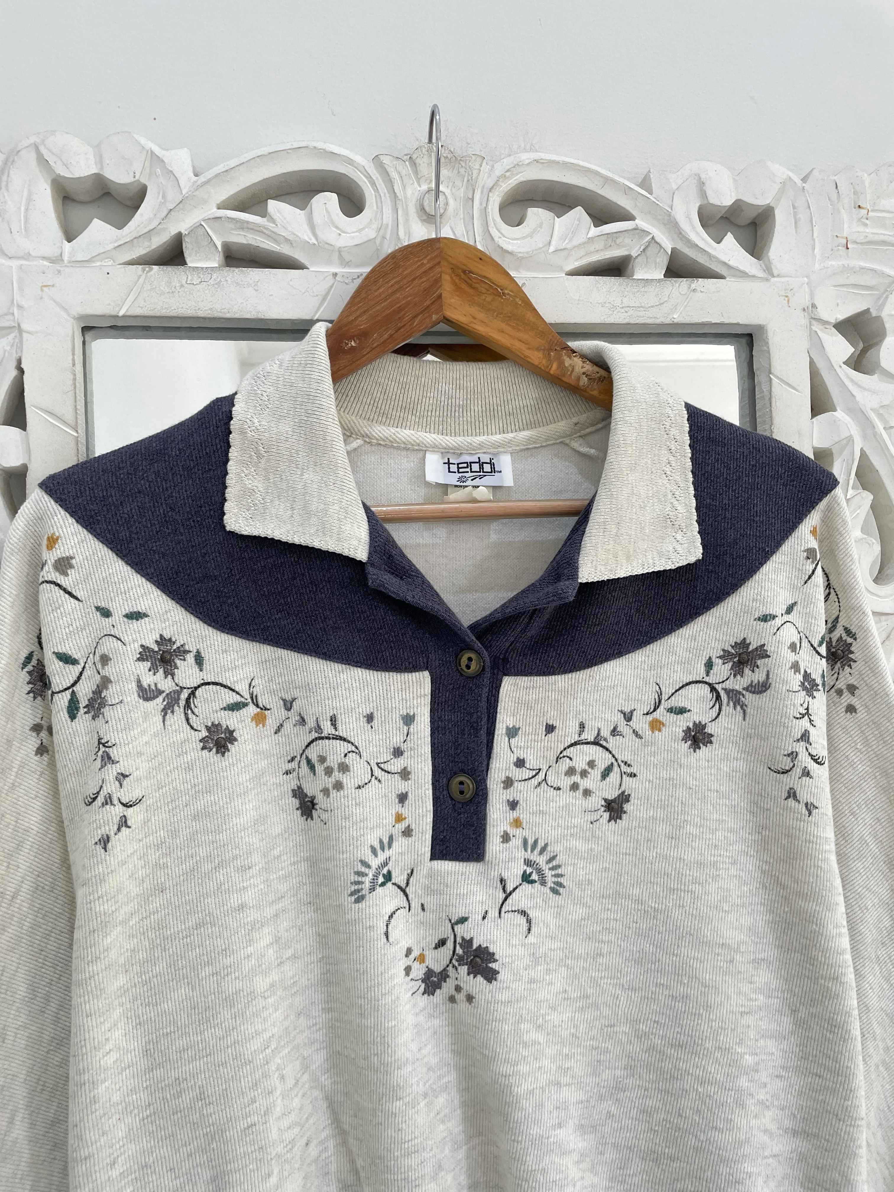 Embroidered Sweater-Bust 44 - Image 2