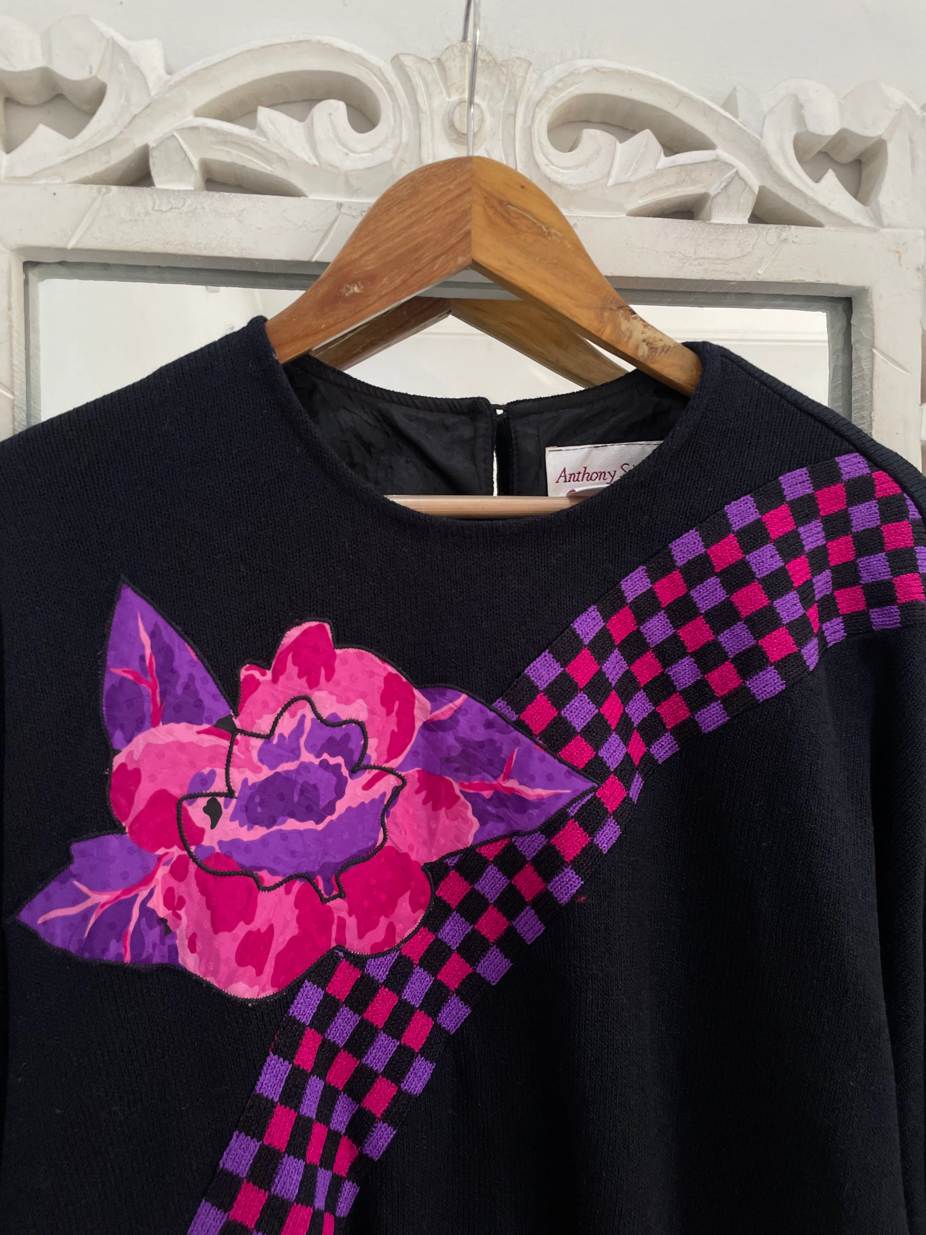Anthony Sicari Embroidered Sweater-Bust 42 - Image 3