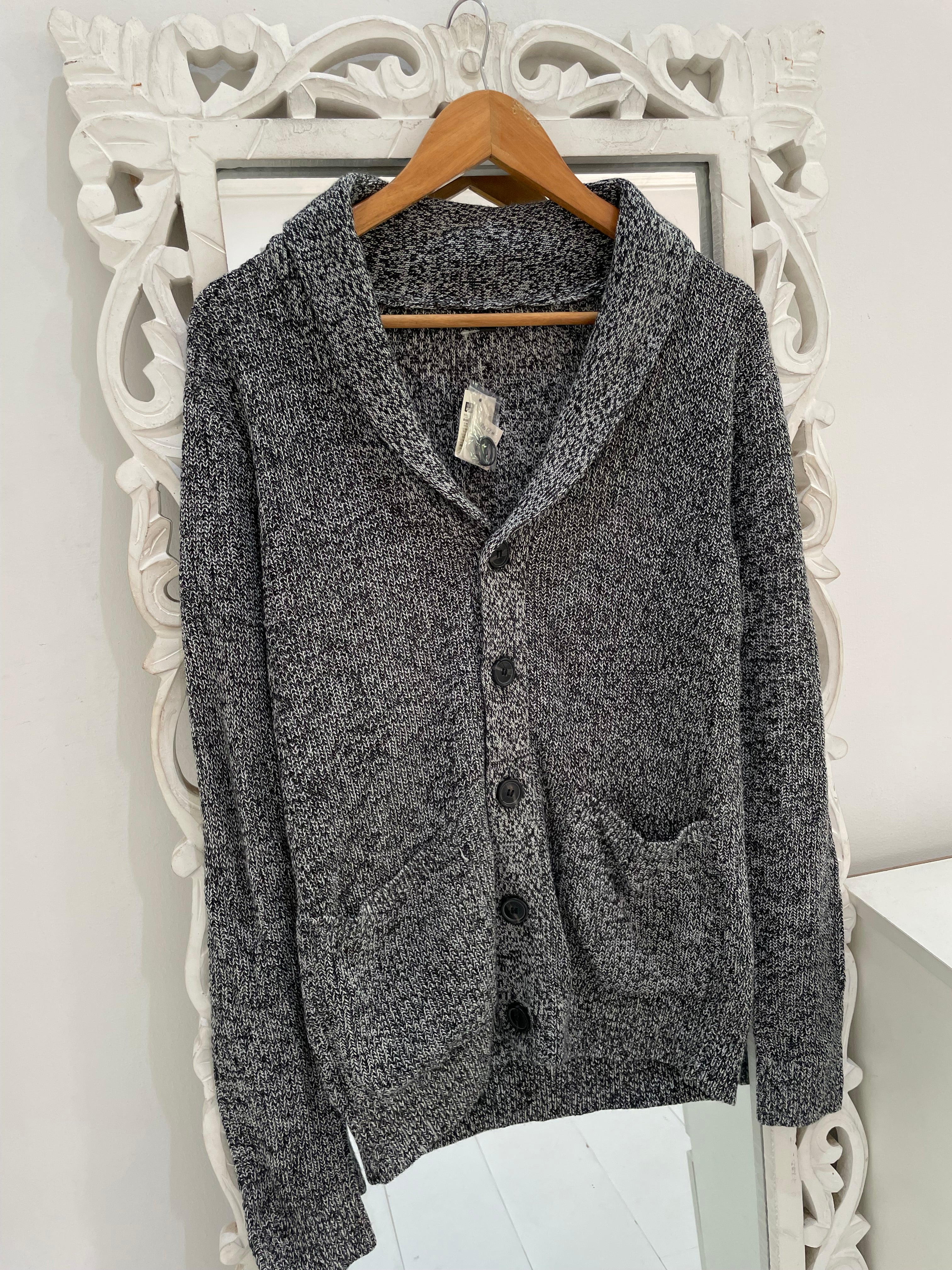 New Tagged Sweater-Bust 42