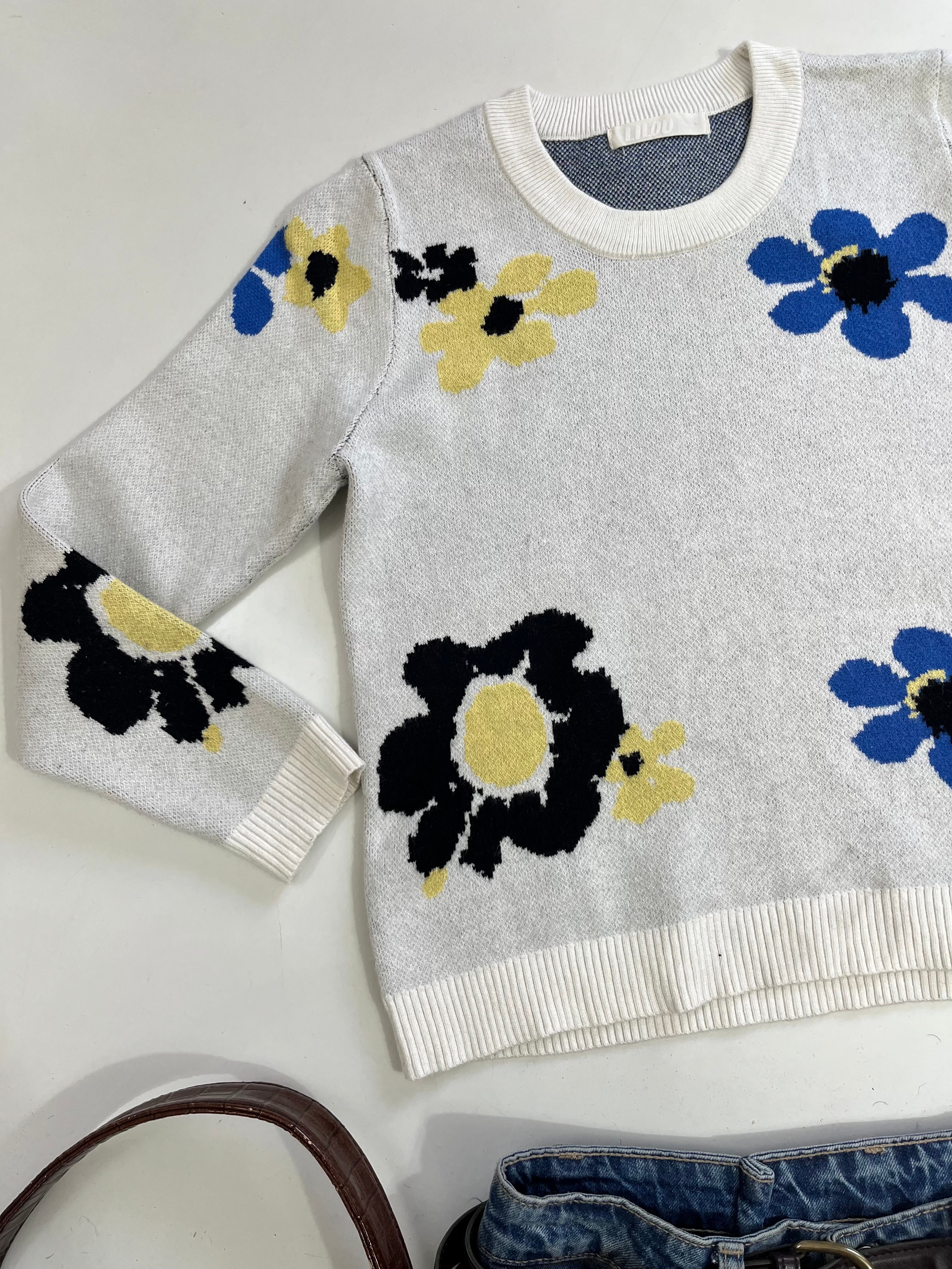 Lilou Soft Floral Sweater - Bust 30 to 32 - Image 3