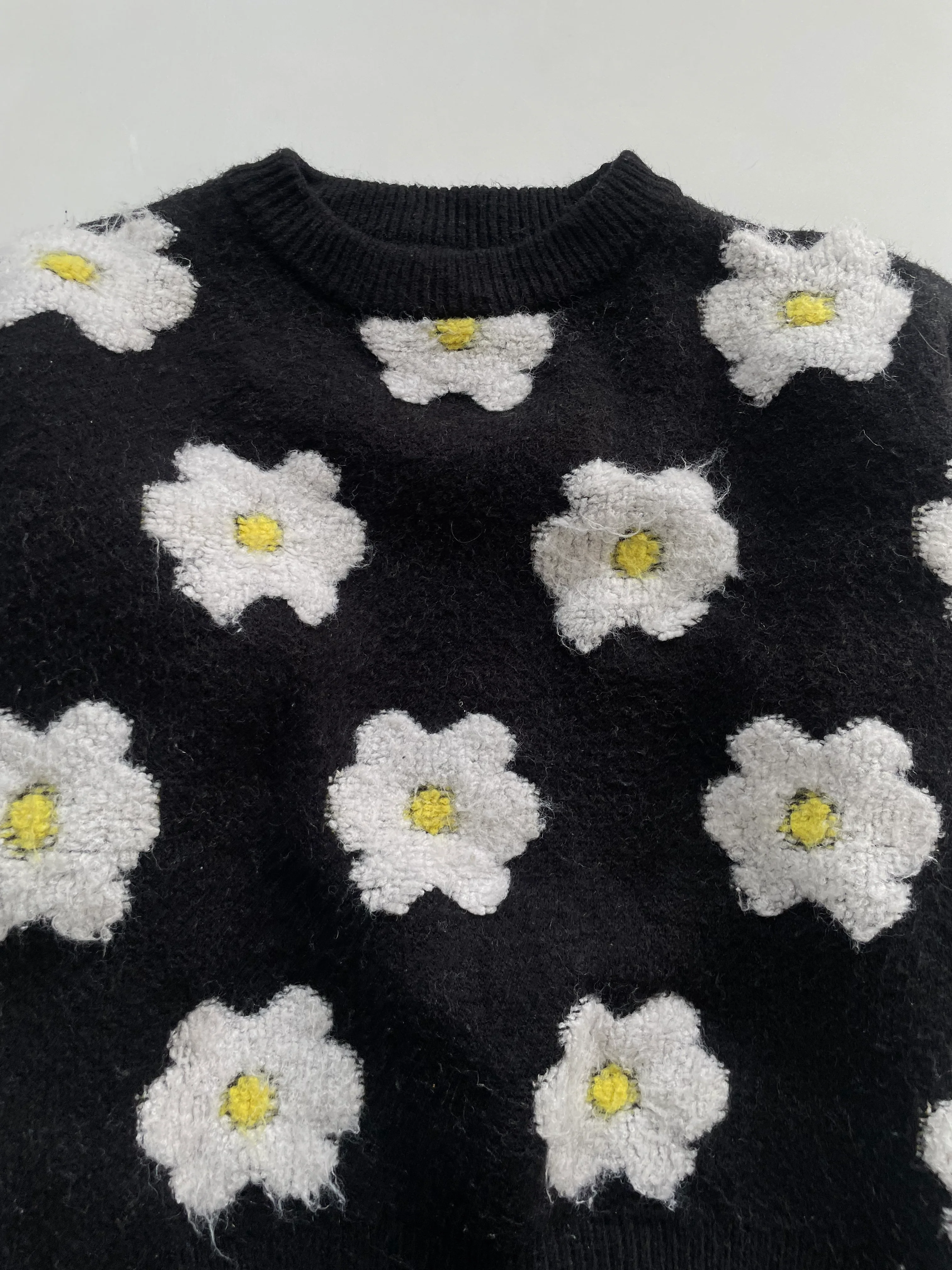 Chunky Baggy Sweater-Bust 36 - Image 2