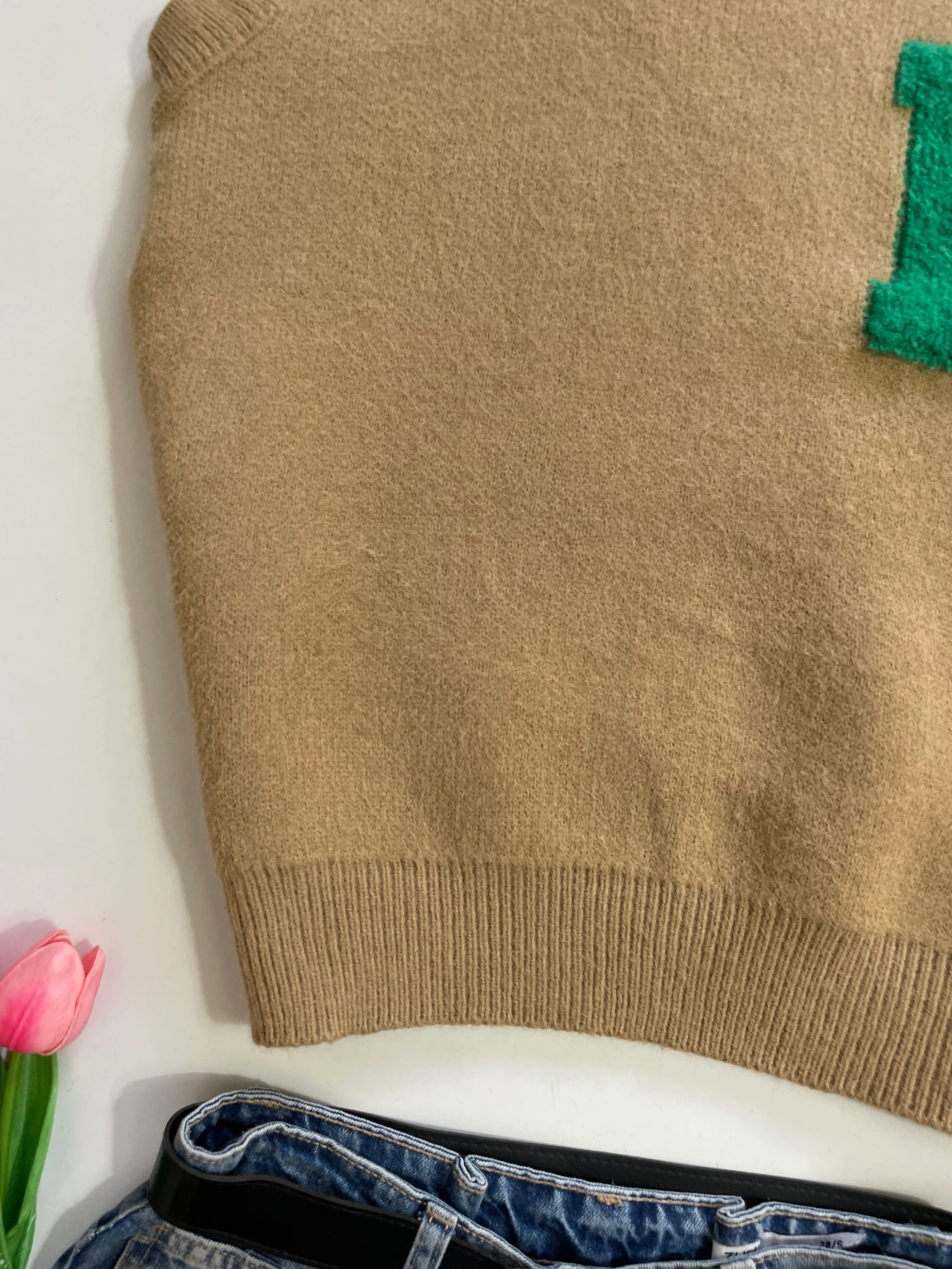 B Initial Sweater Vest-Bust 36 to 40 - Image 3