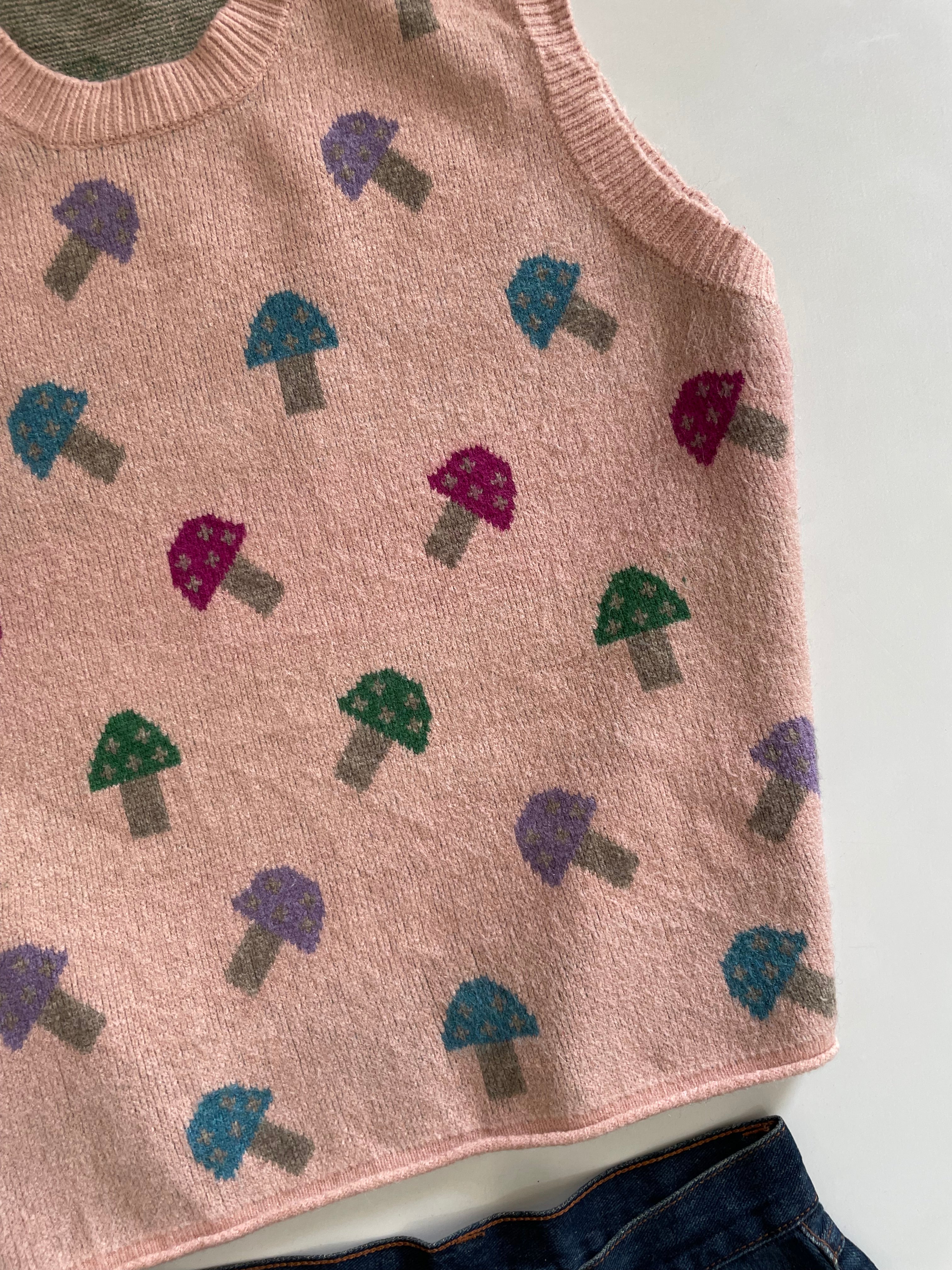 Shrooms Sweater Vest-Bust 44 - Image 3