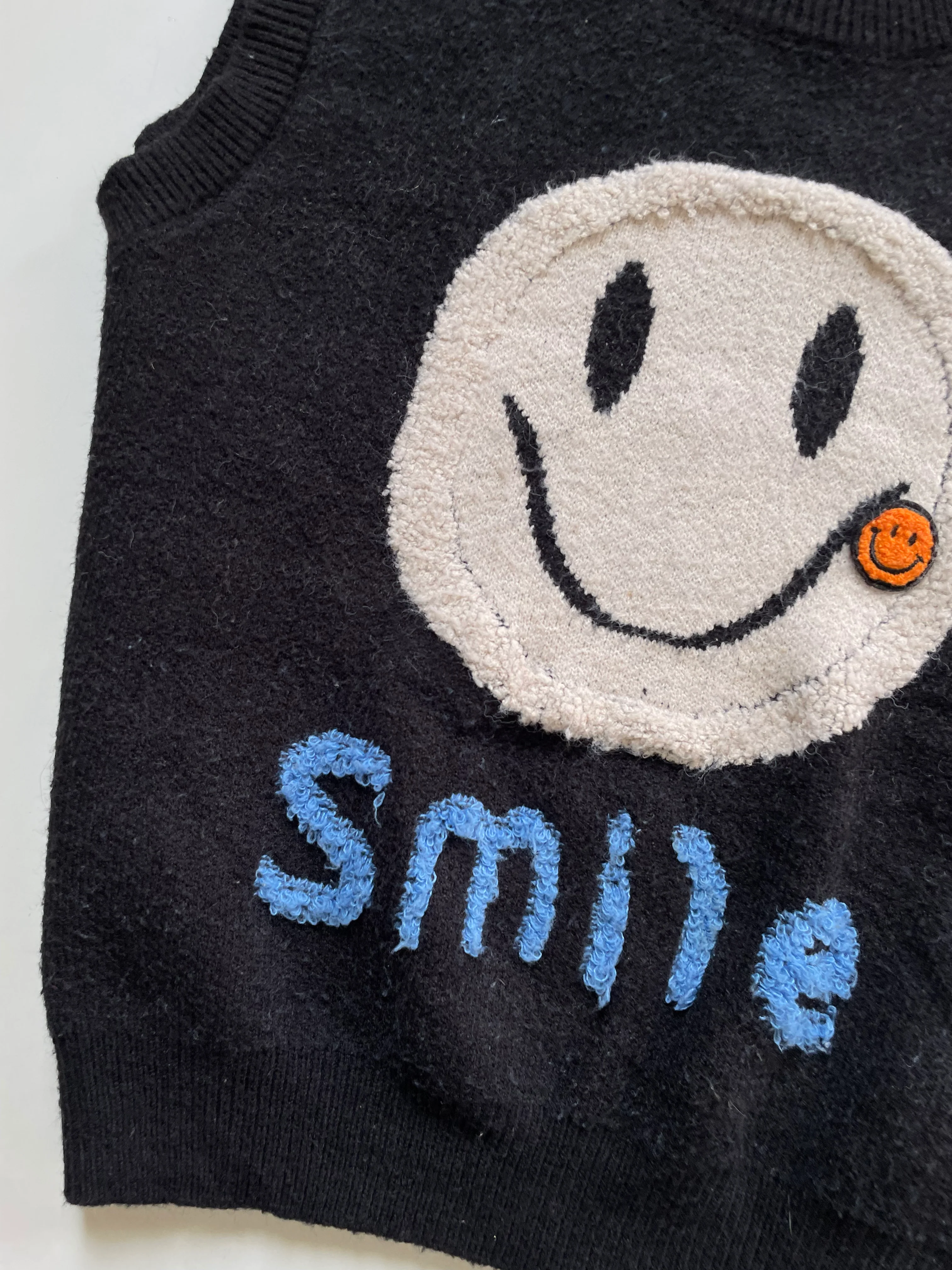 Smile Sweater Vest-Bust 42 - Image 3