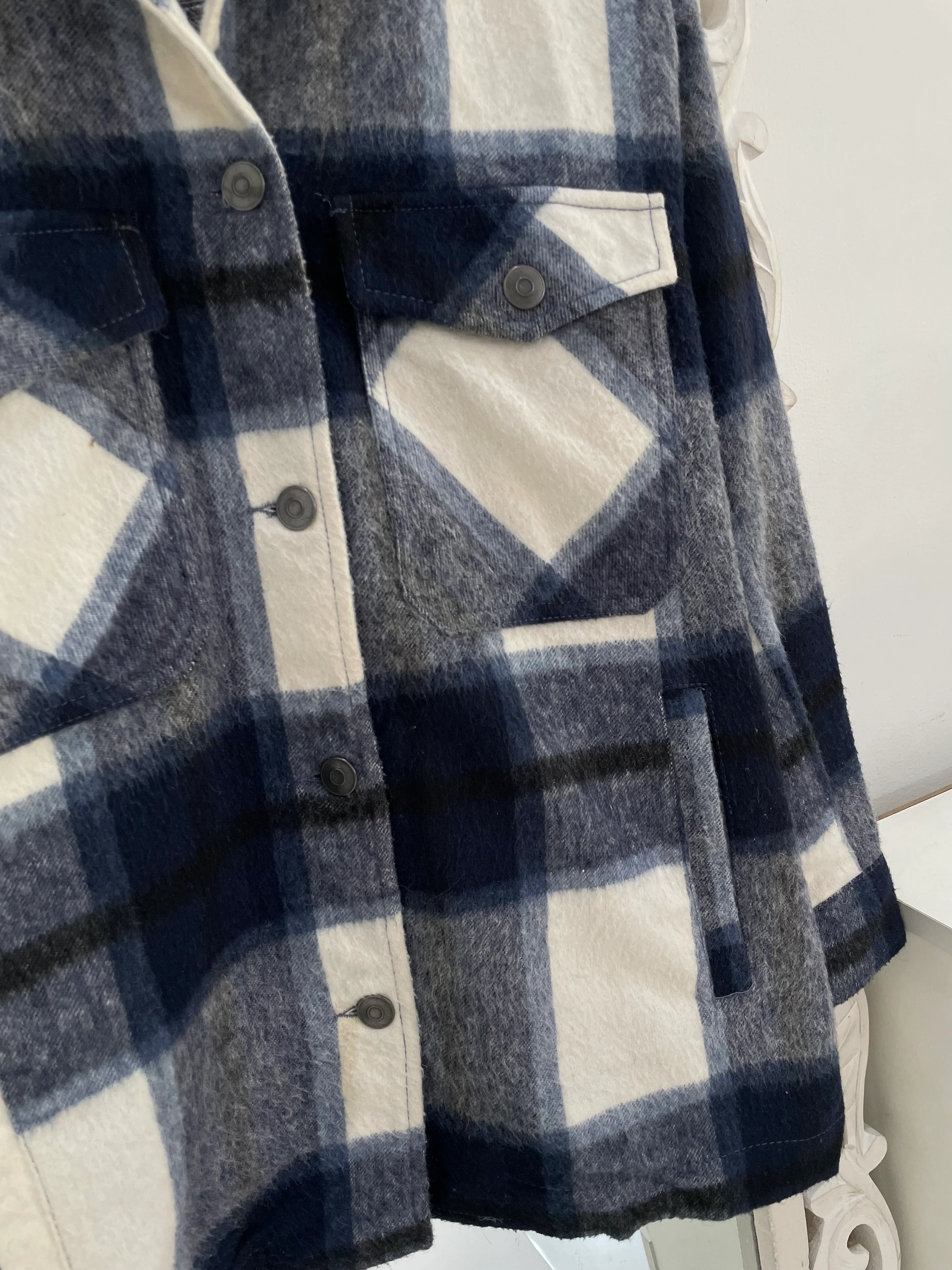 Zara Thick Warm Shacket-Chest 46 - Image 3