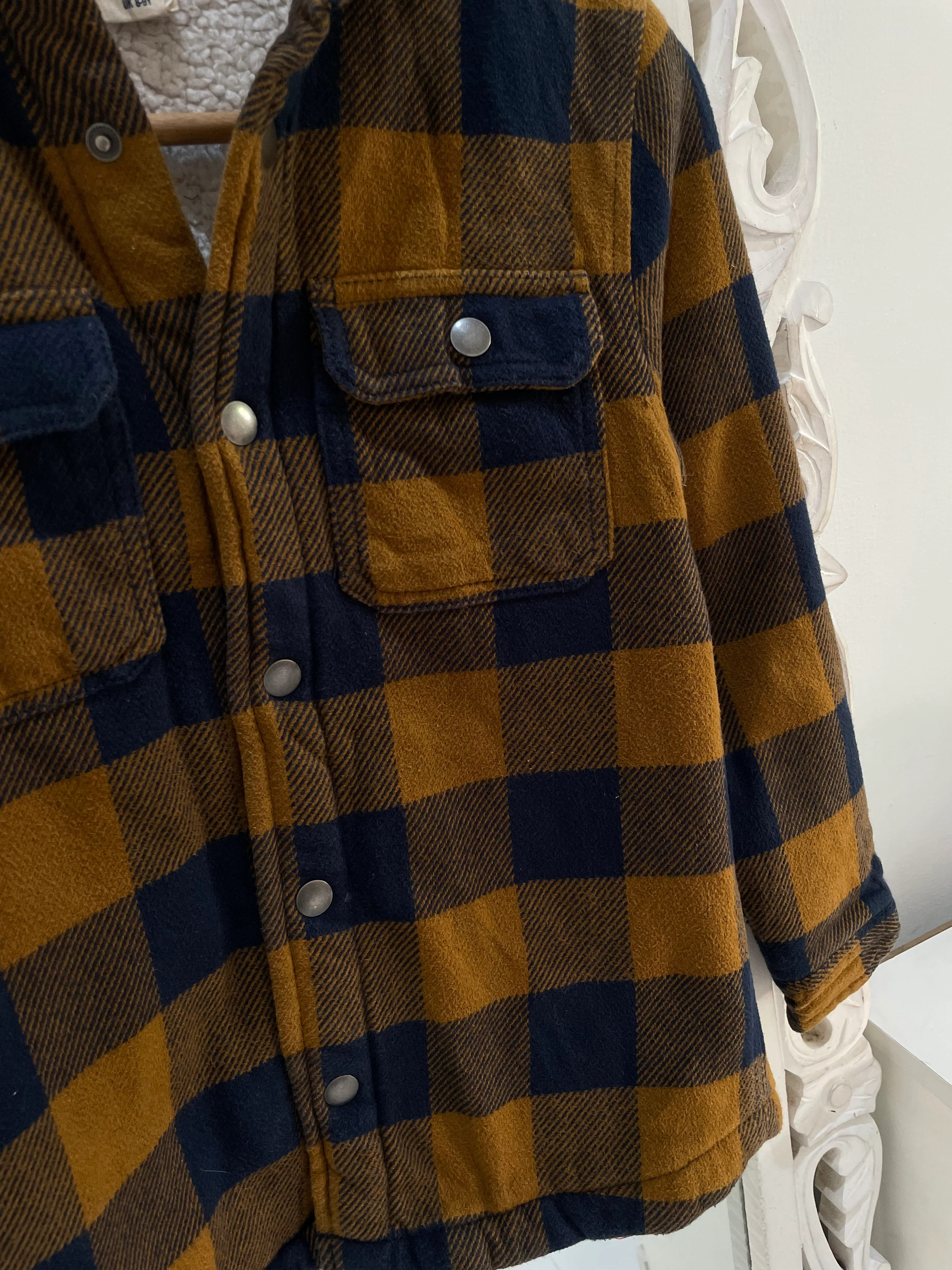 H&M Thick Warm Sherpa Shacket-Chest 30 - Image 3