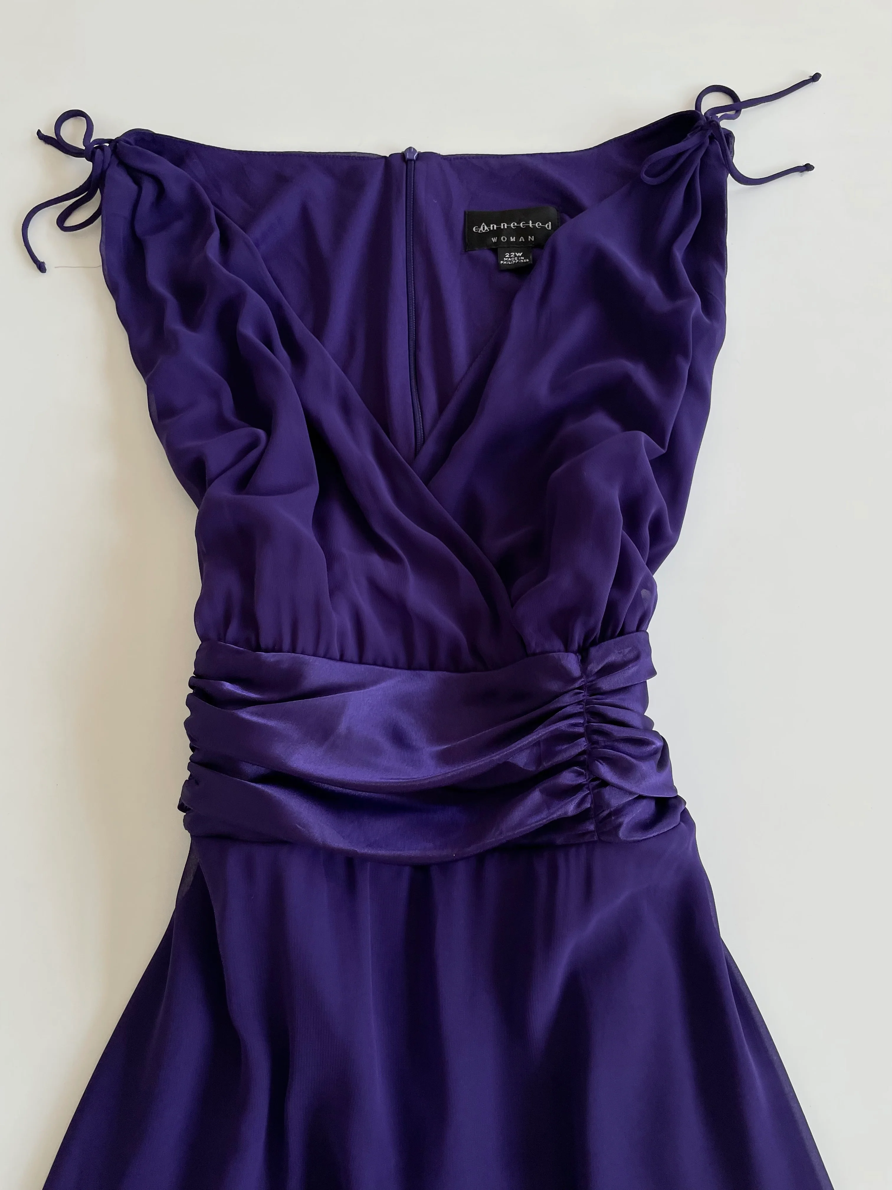 Connected Vintage Dress-Bust 48 - Image 2