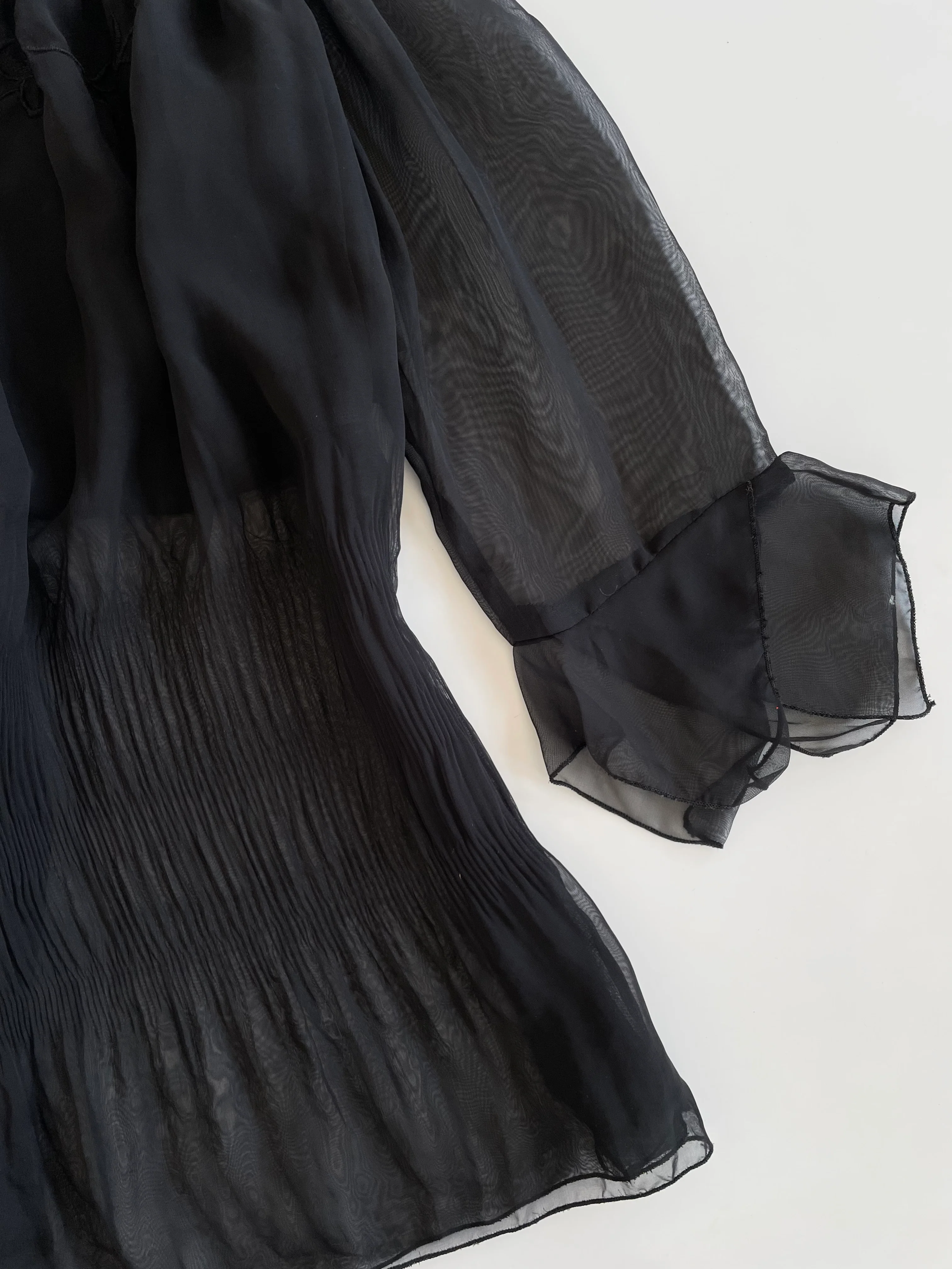 Sheer Vintage Top-Bust 34 to 36 - Image 2