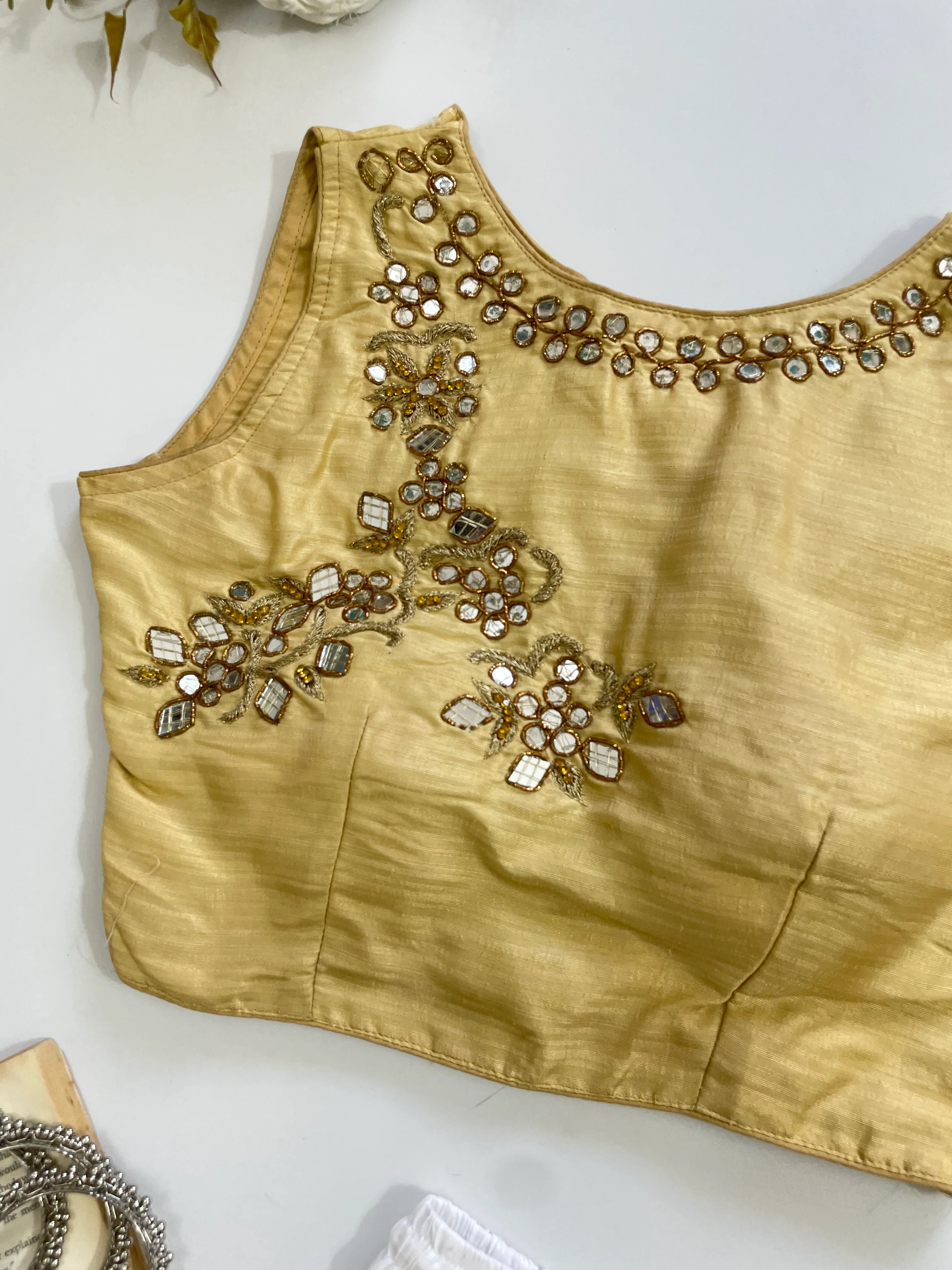 Desi Top-Bust 32 - Image 3