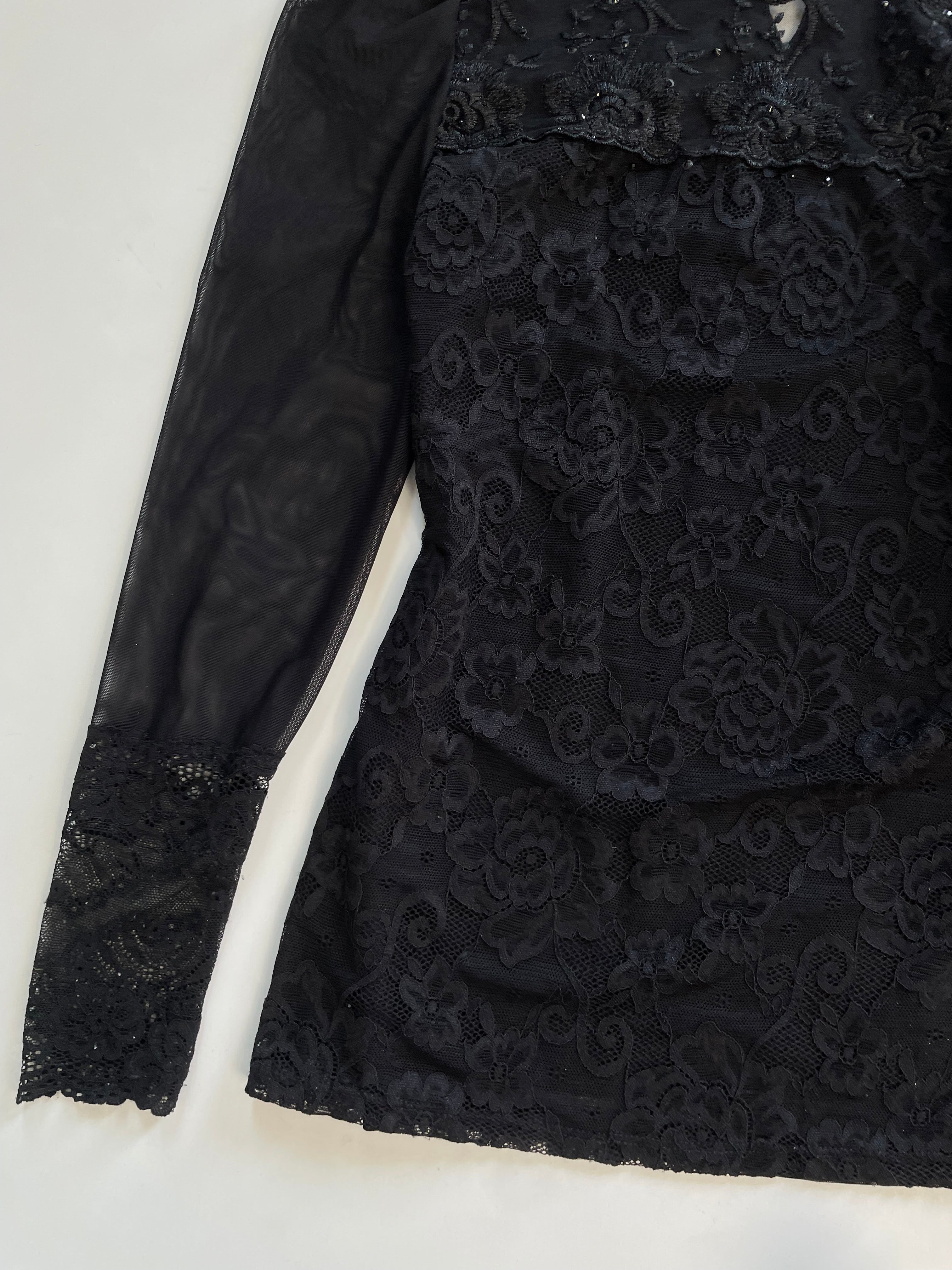 Lace Top-Bust 32 - Image 3